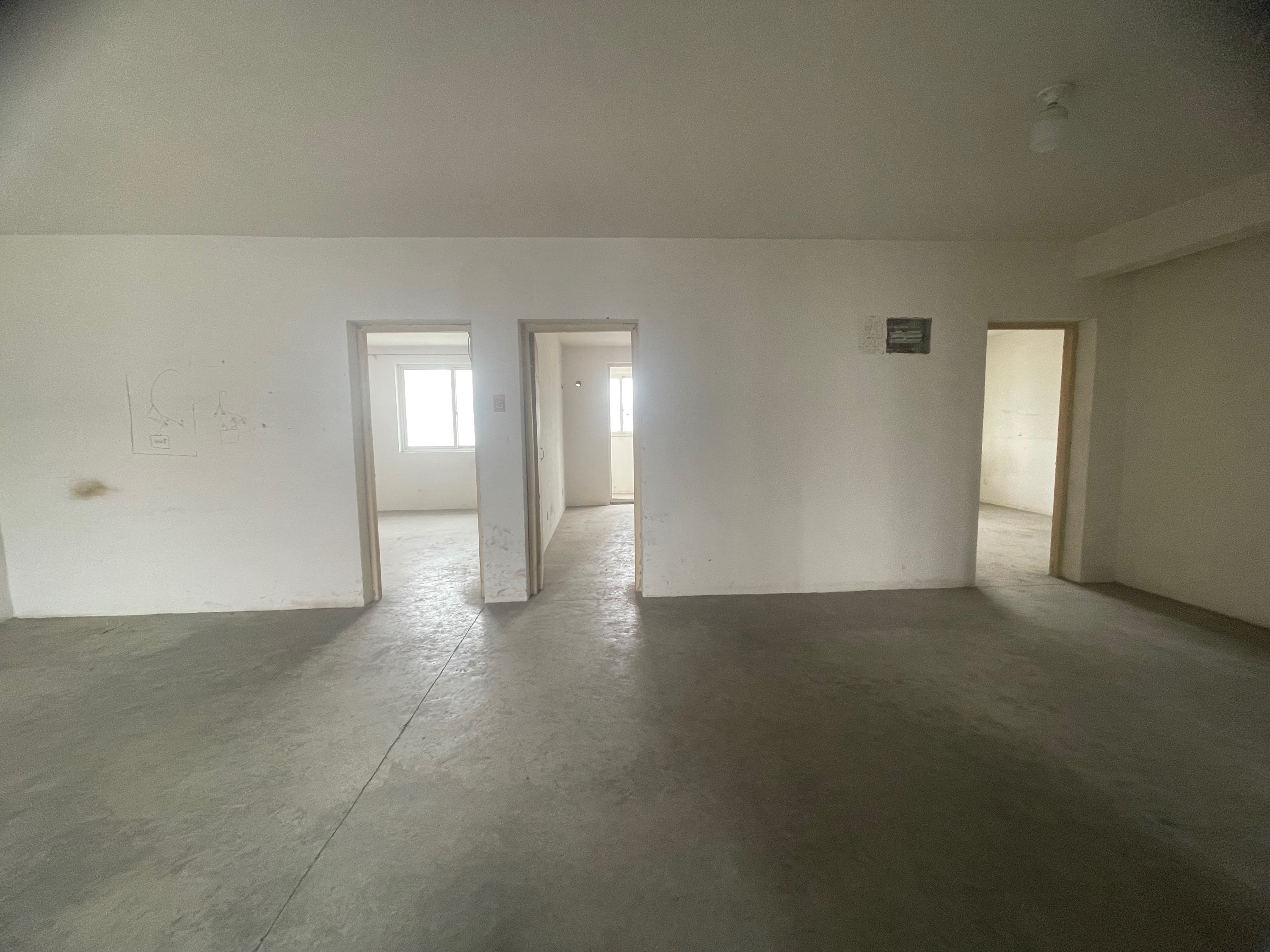 和谐怡园佳苑 3室2厅1卫 134m&sup2;