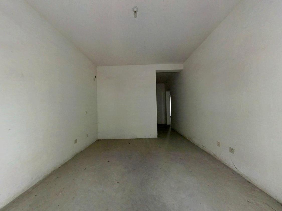 罗福宫 3室2厅1卫 122m&sup2;
