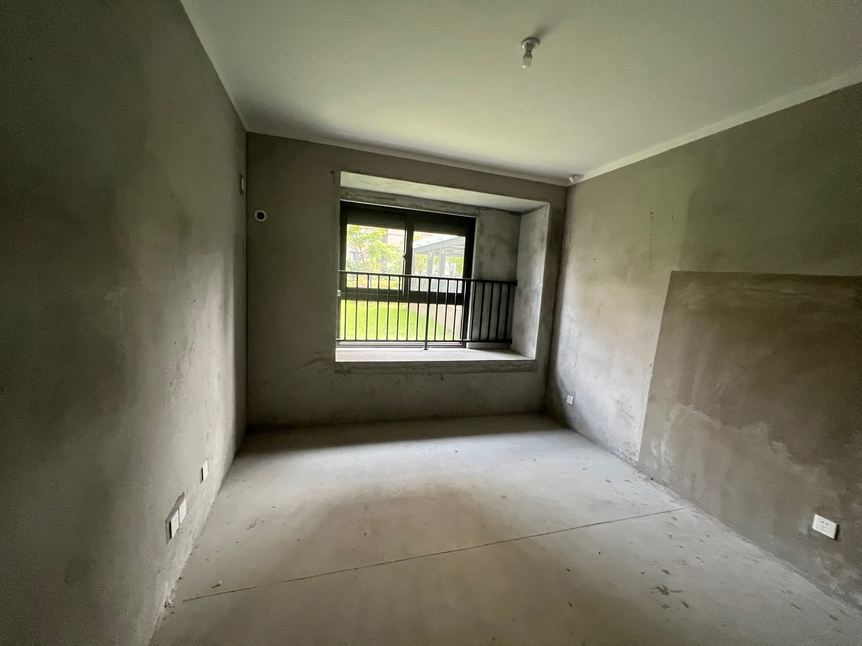 观澜台 3室2厅2卫 118m&sup2;
