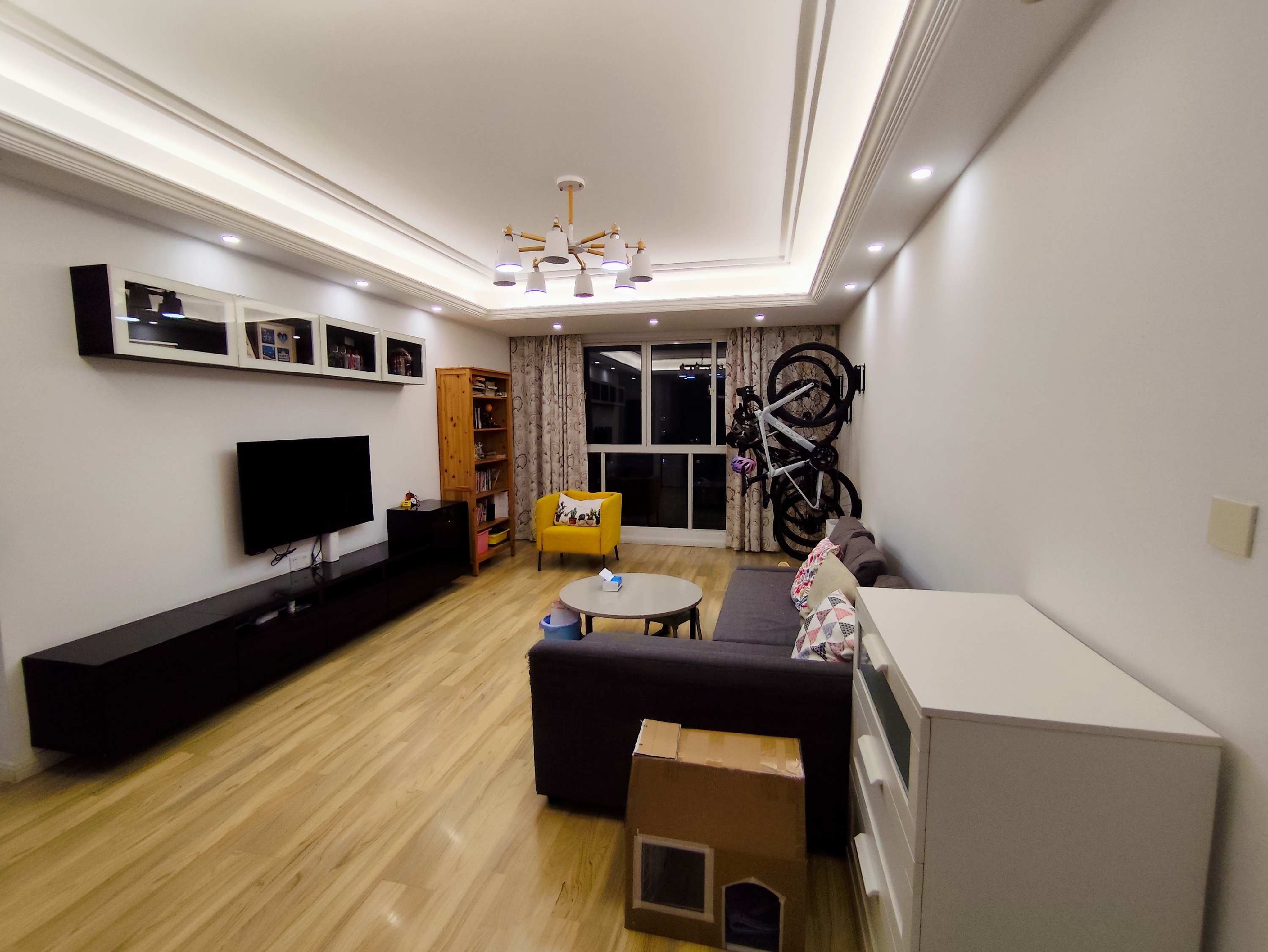 中南世纪花城一期 2室2厅1卫 122.26m&sup2;