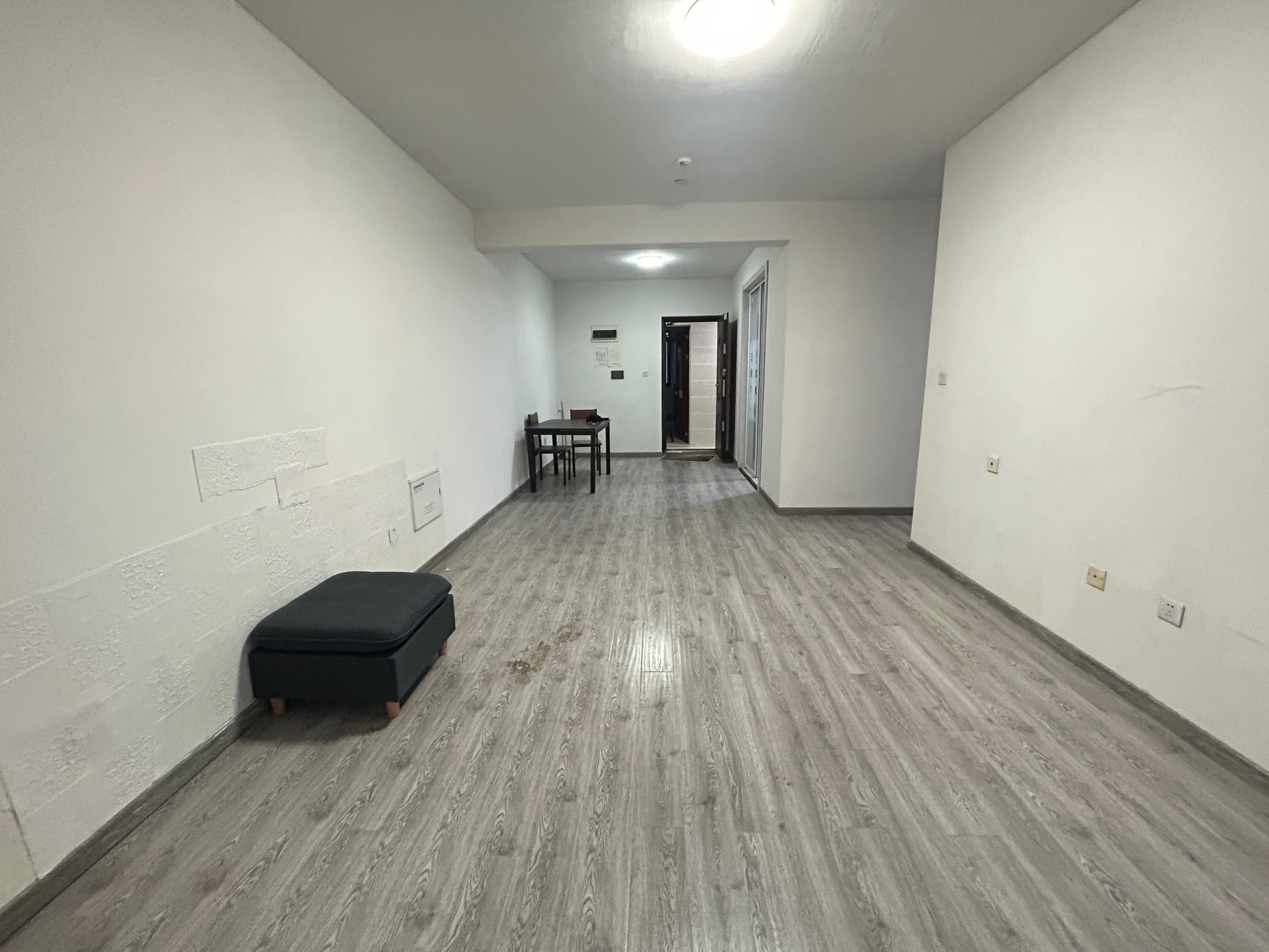 皇家花园北区 3室2厅1卫 108.84m&sup2;