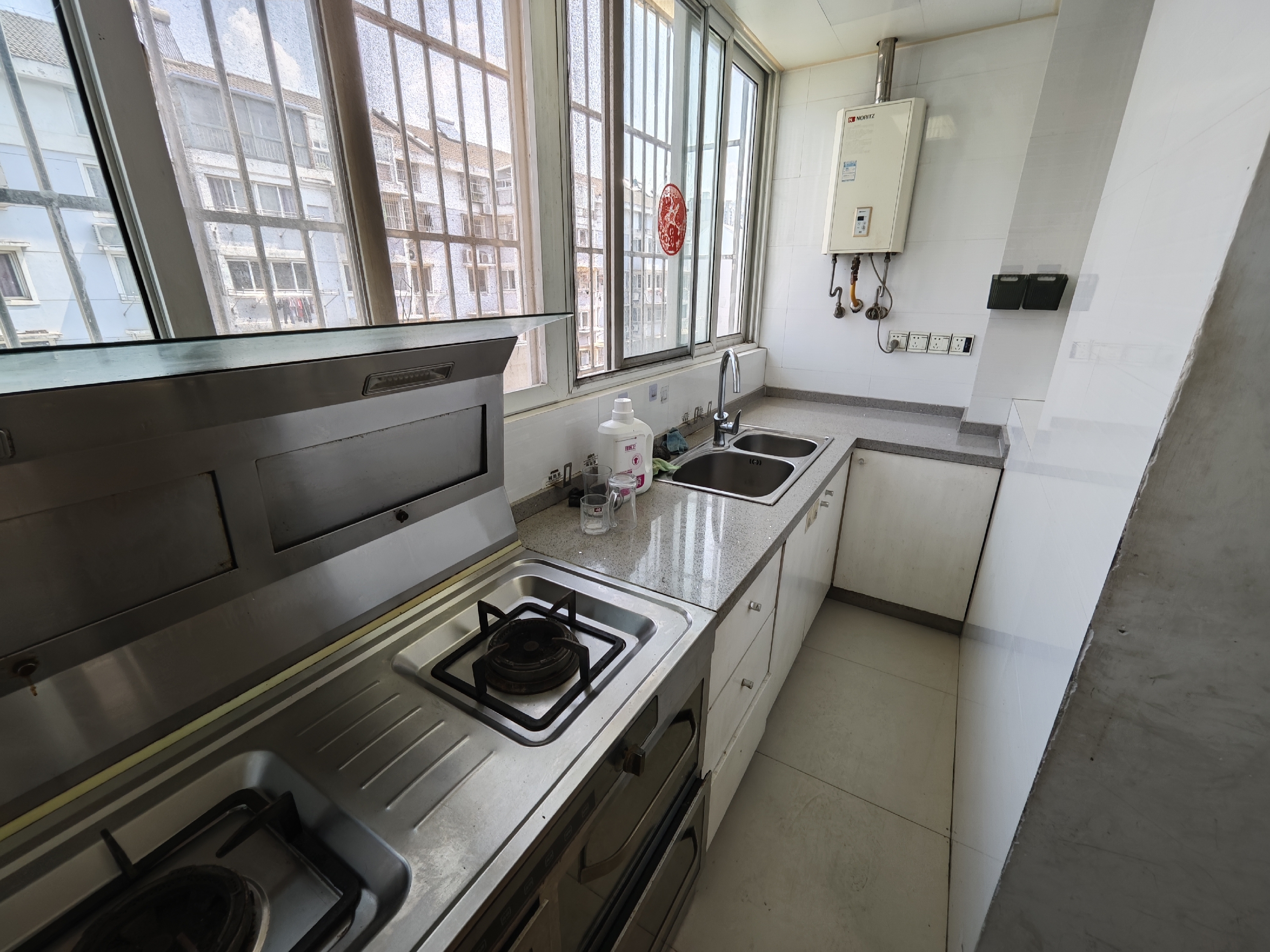永兴花苑 3室2厅1卫 132m&sup2;