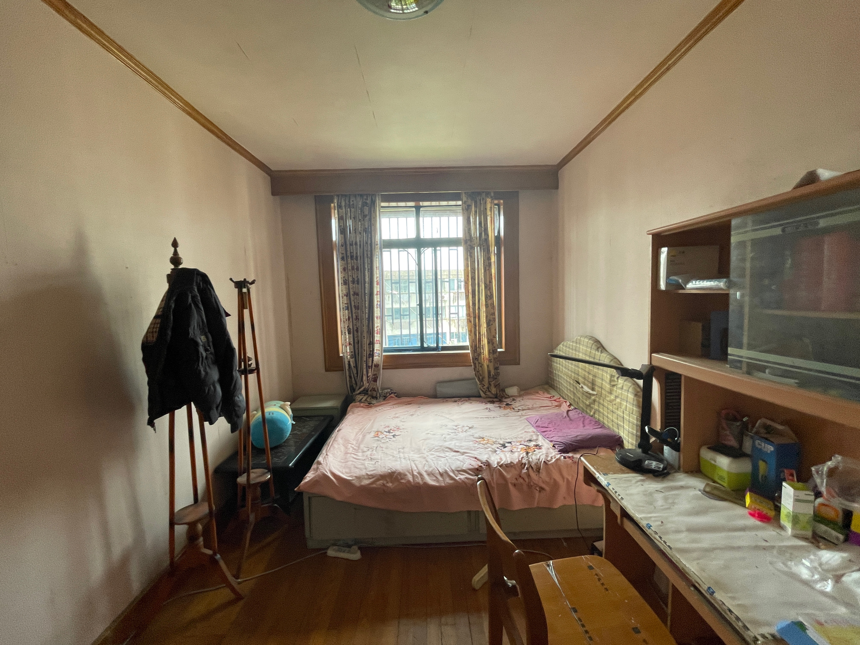虹南小区 3室2厅1卫 88.00m&sup2;