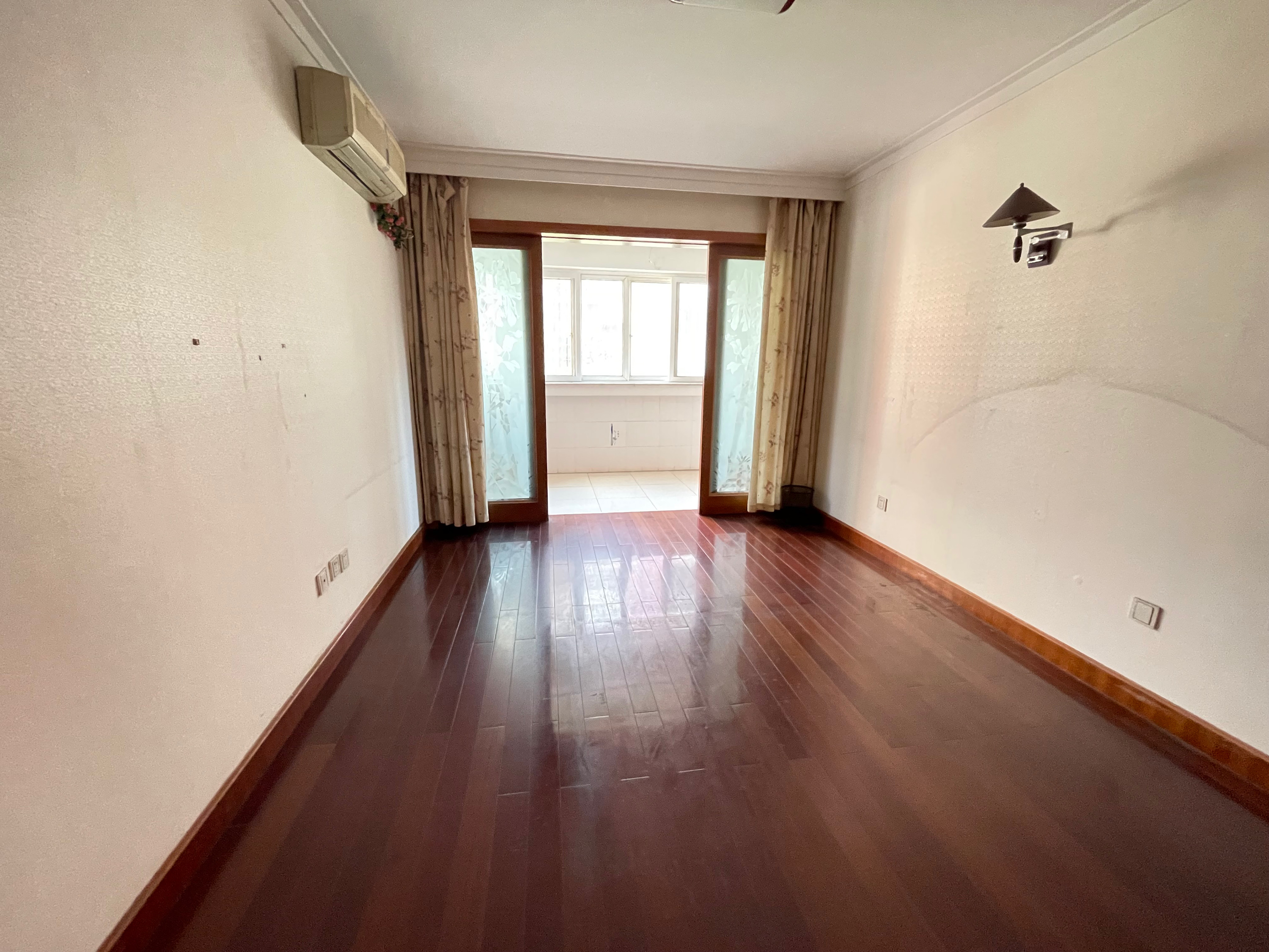 湾子头新寓 3室2厅2卫 139.81m&sup2;