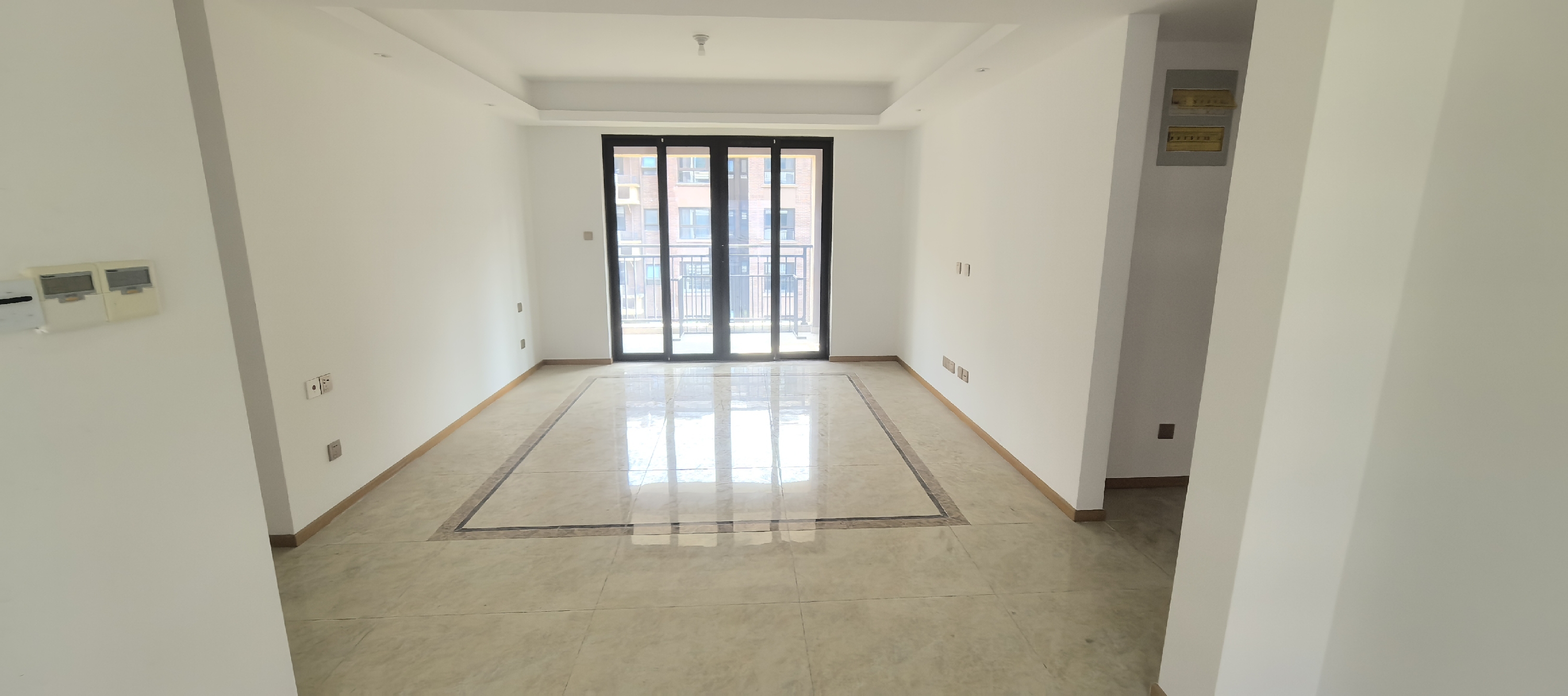 林肯公园 4室2厅2卫 123.37m&sup2;