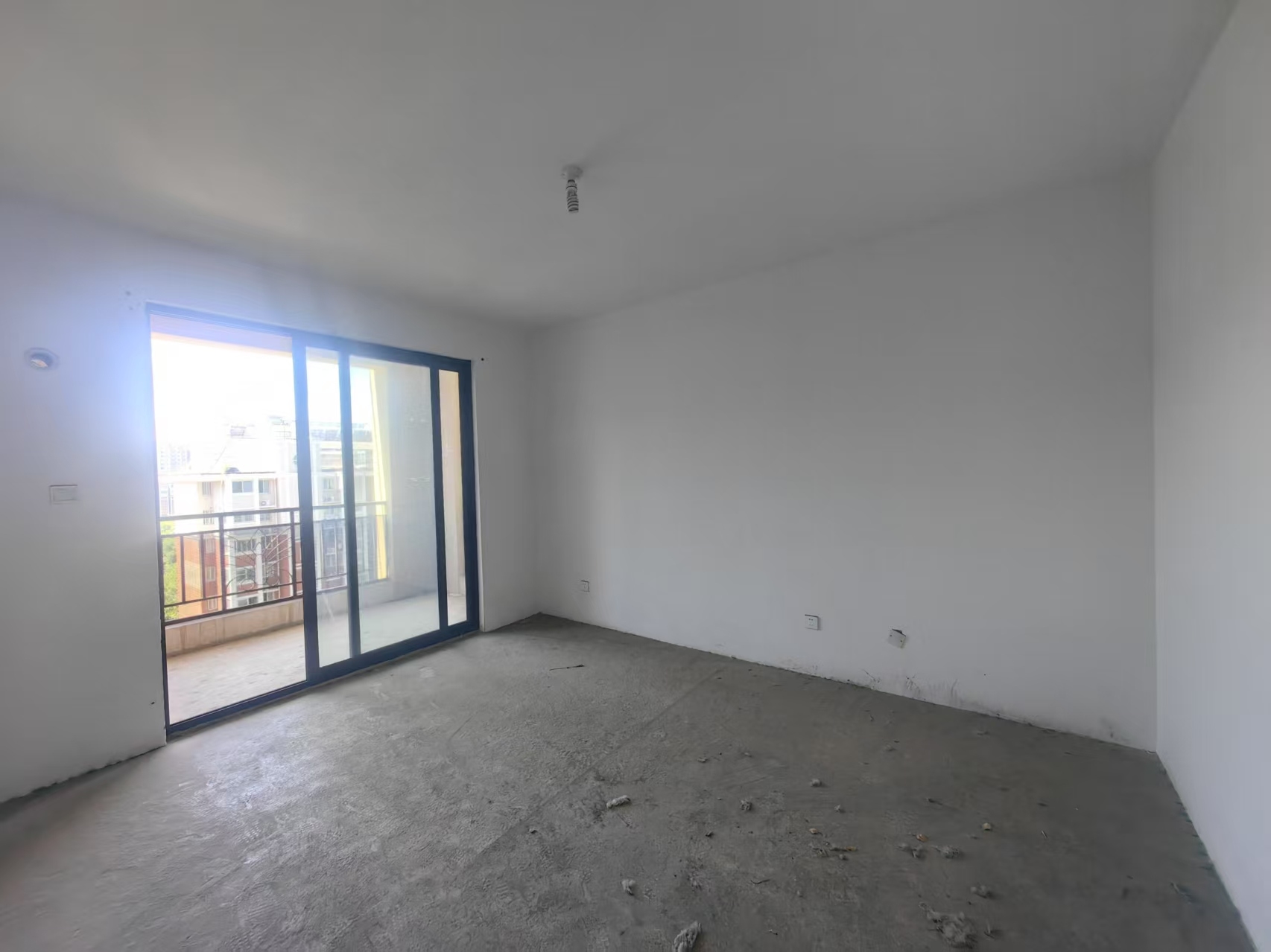 德诚&middot;翰景园 1室0厅0卫 92.00m&sup2;