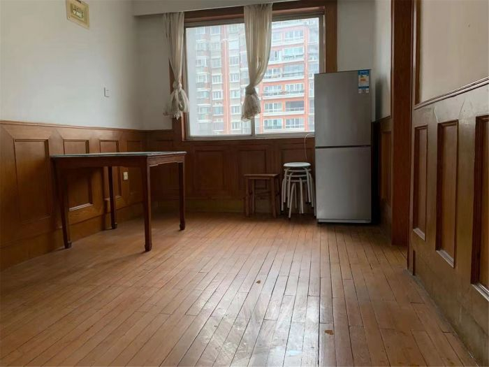 光明东村一期 2室1厅1卫 68m&sup2;