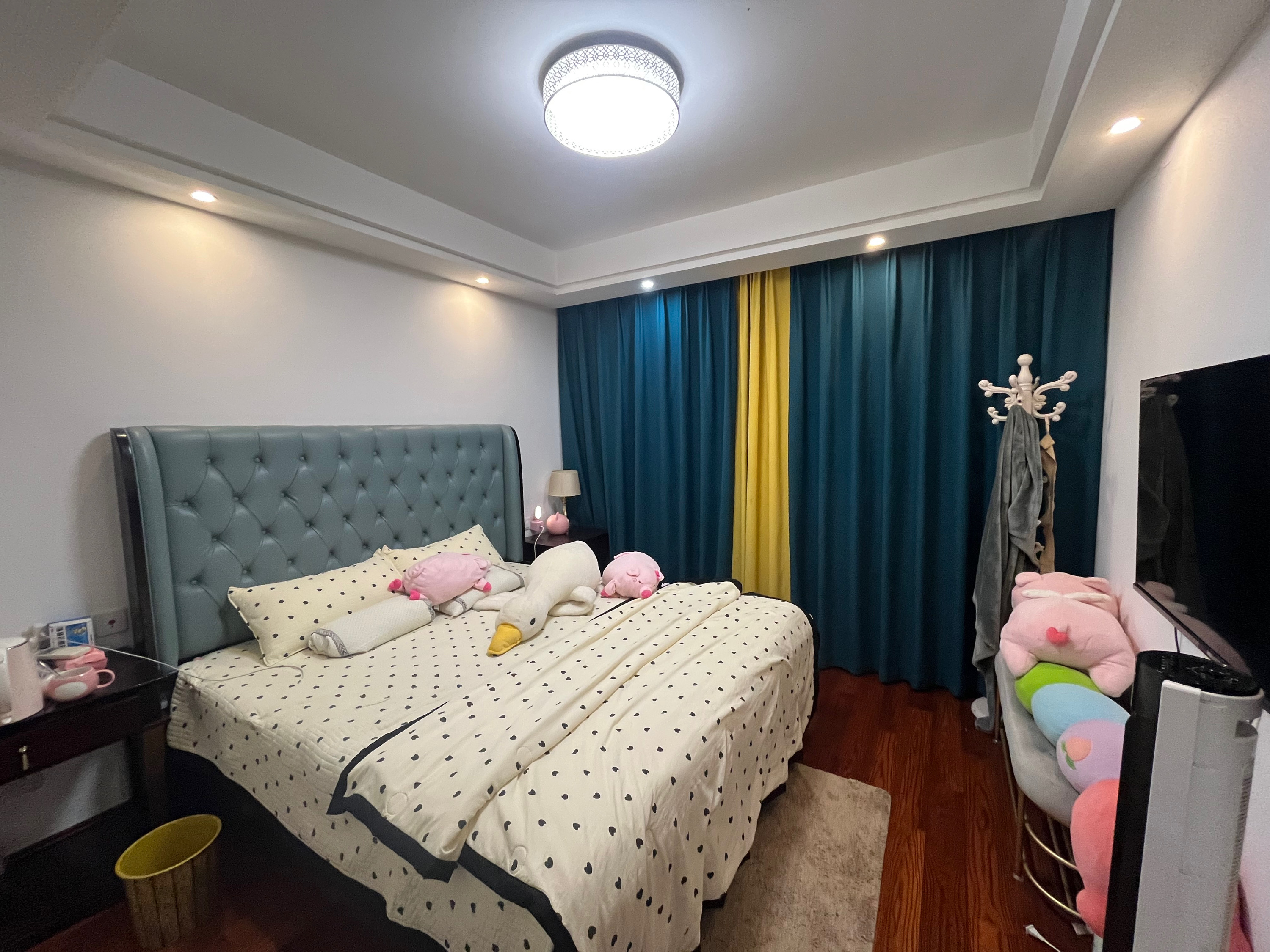 万达华府 3室2厅1卫 105m&sup2;