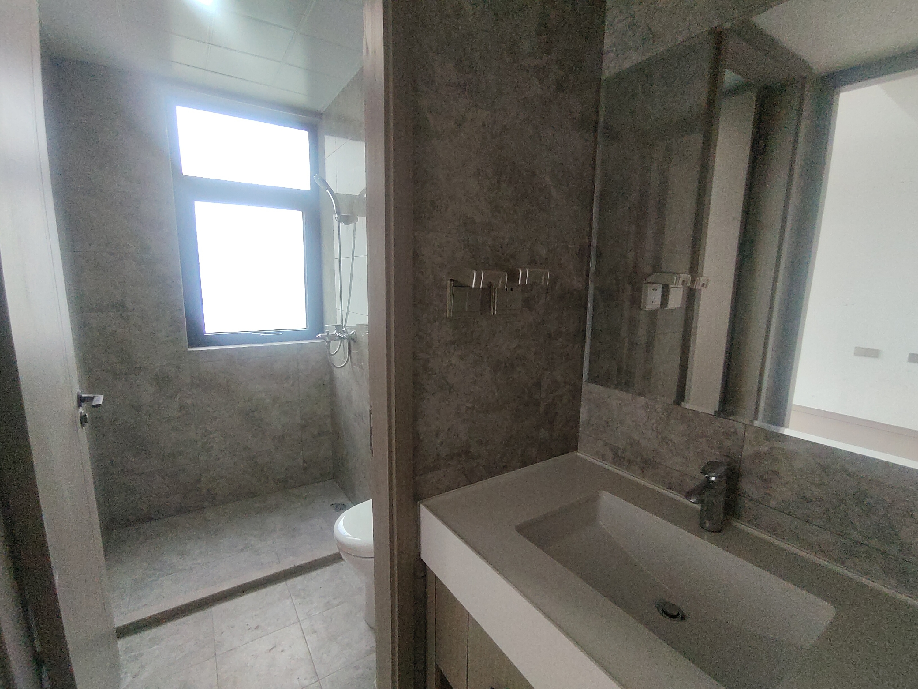 时光漫城 4室2厅2卫 126m²