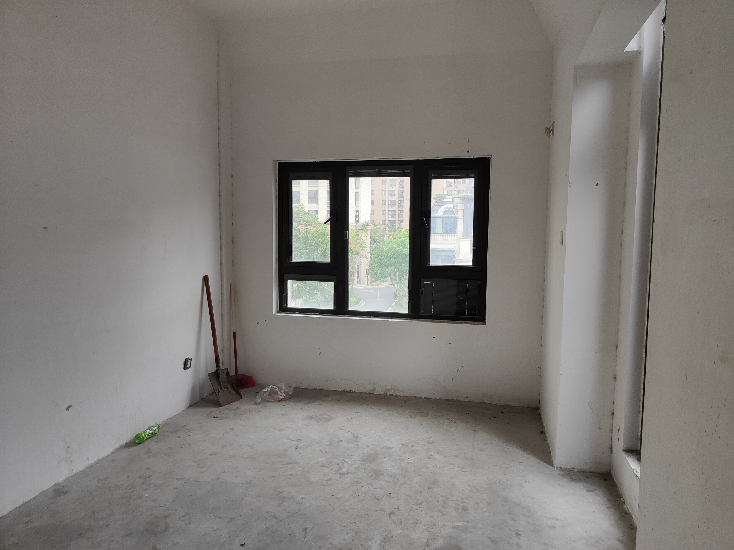 悦达悦海名邸 5室2厅4卫 212.16m&sup2;