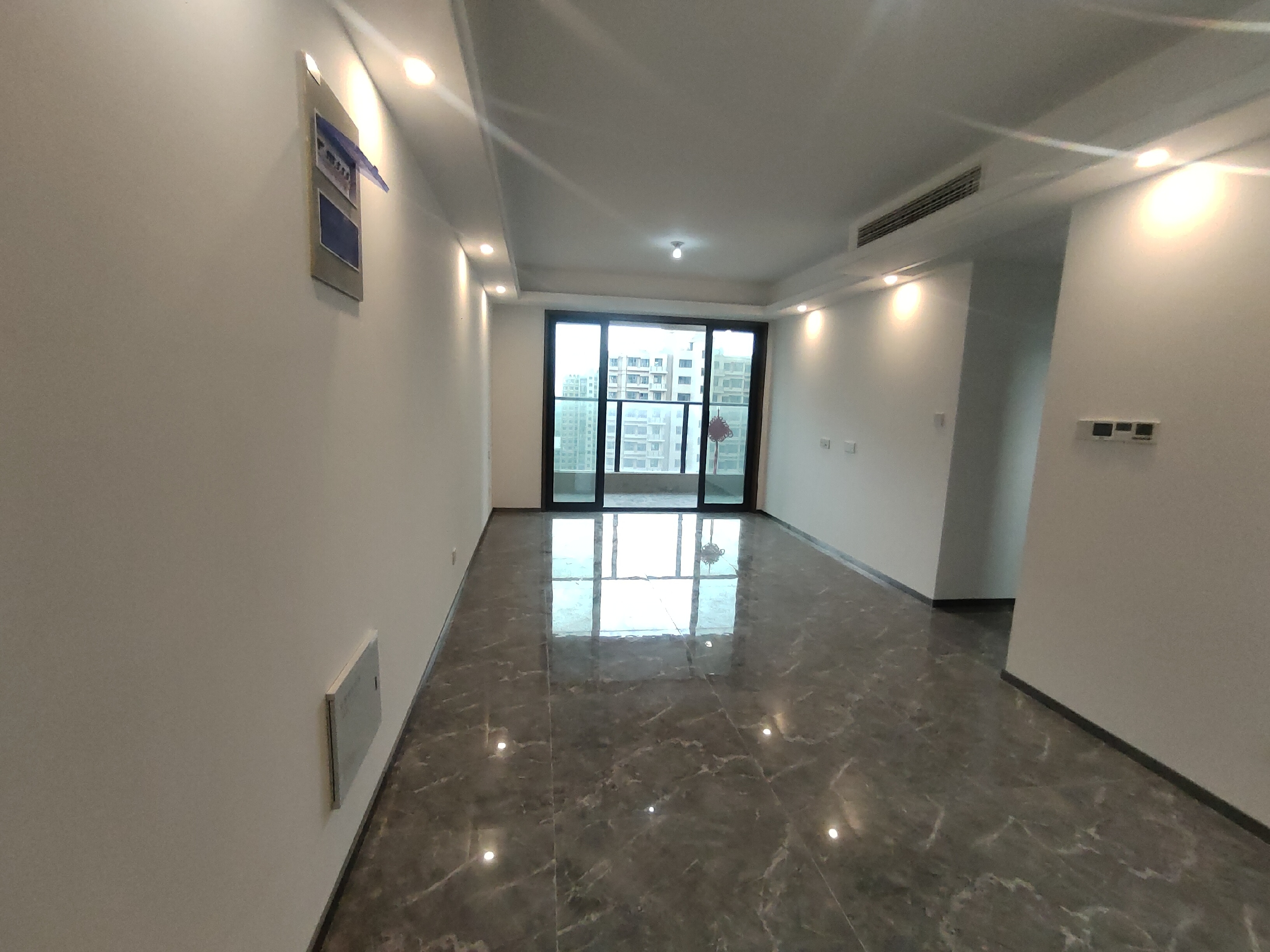 远创宸樾 3室2厅2卫 109.62m²