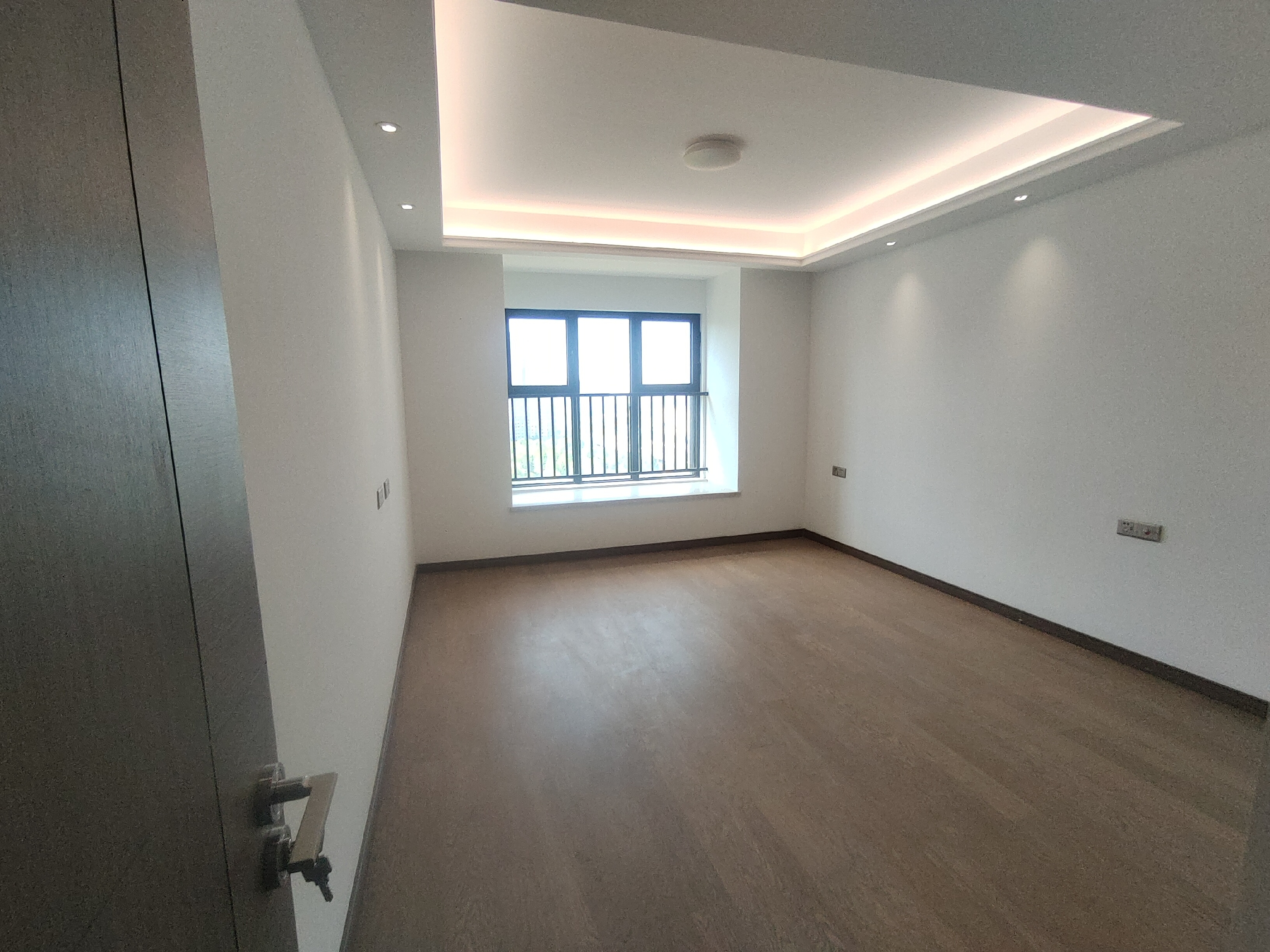中海上东区 3室2厅2卫 125m&sup2;