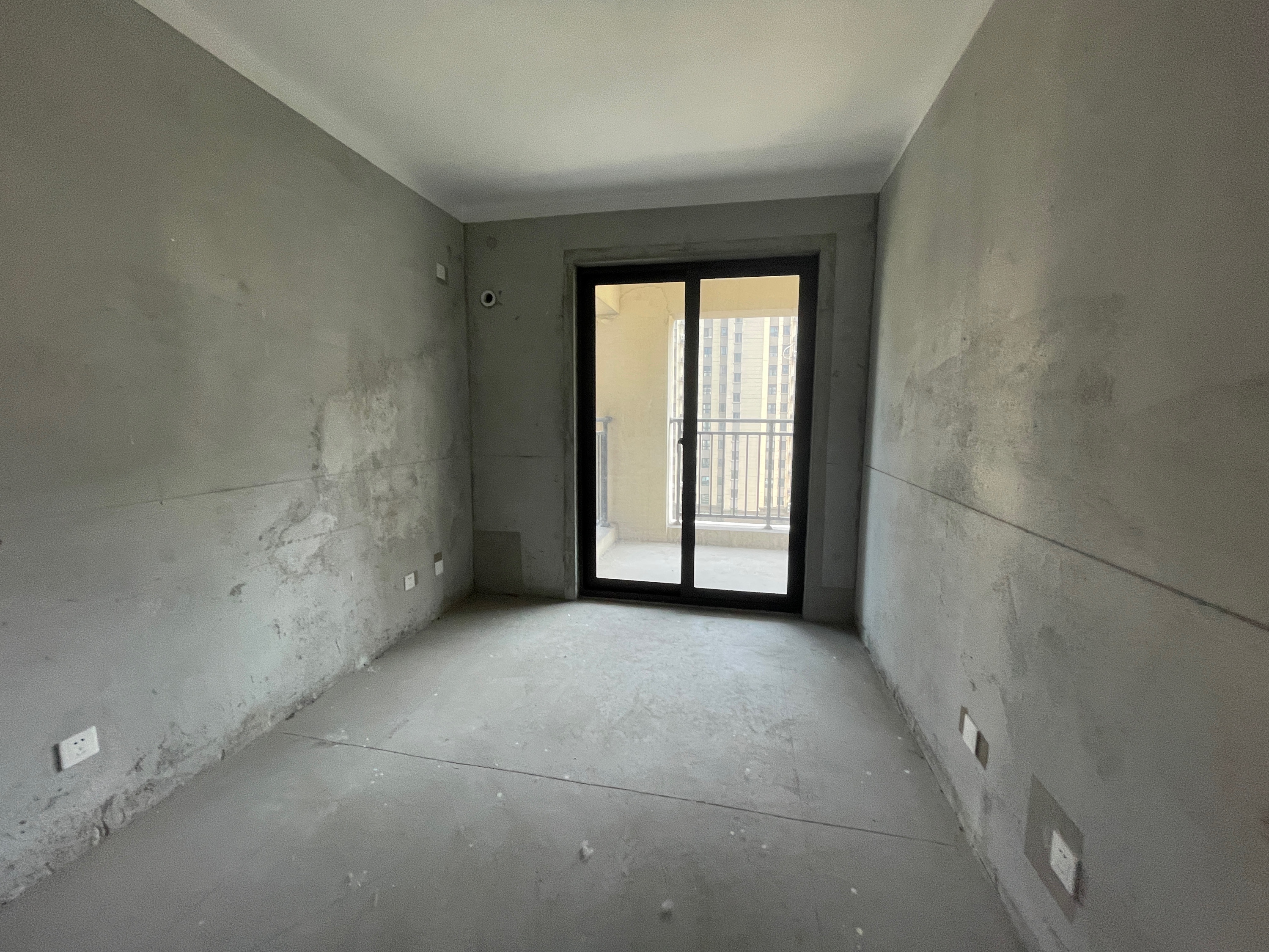 观澜台 3室2厅1卫 102m&sup2;