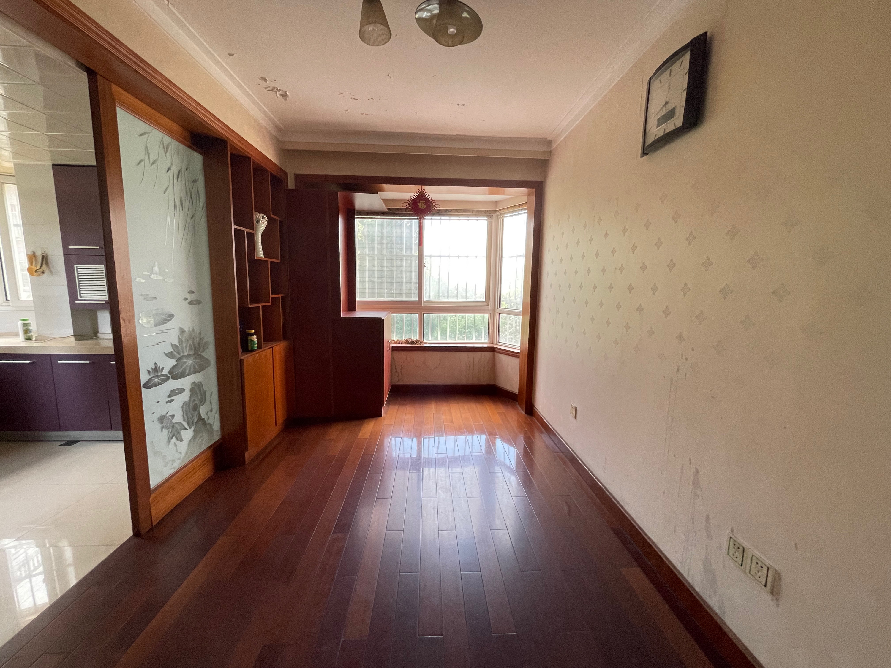 湾子头新寓 3室2厅2卫 139.81m&sup2;