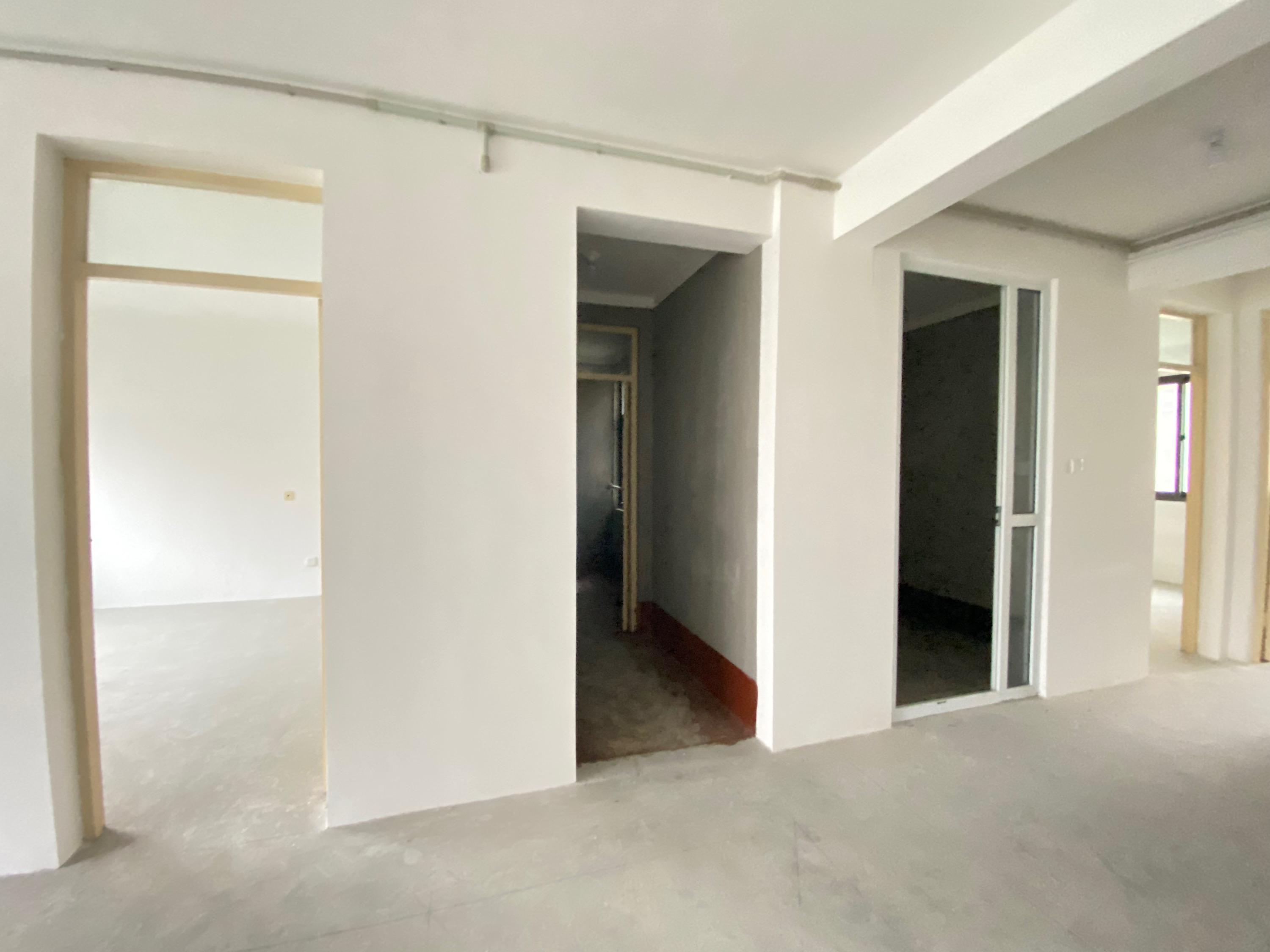 万濠世家 3室2厅1卫 110m²