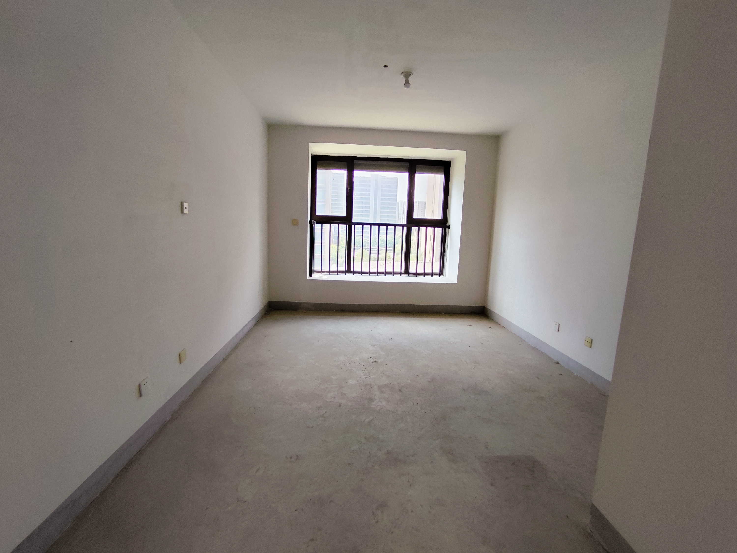 国城璟府 3室2厅2卫 143m&sup2;