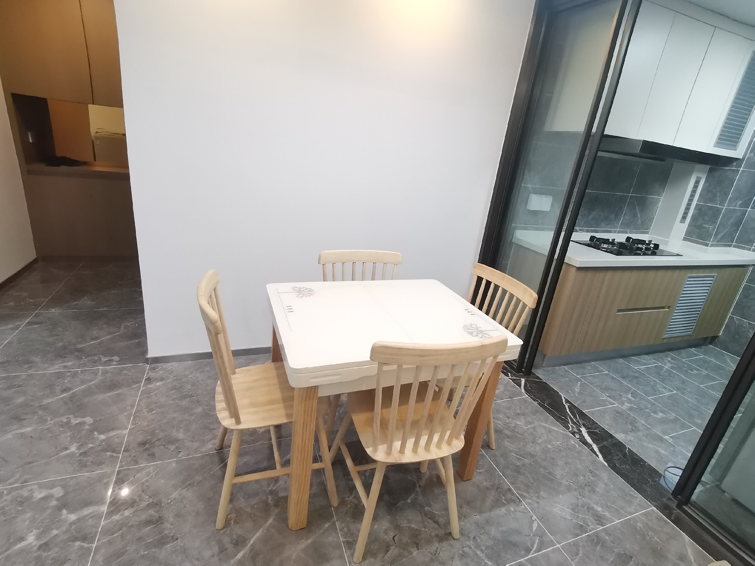 远创宸樾 3室2厅1卫 95m&sup2;