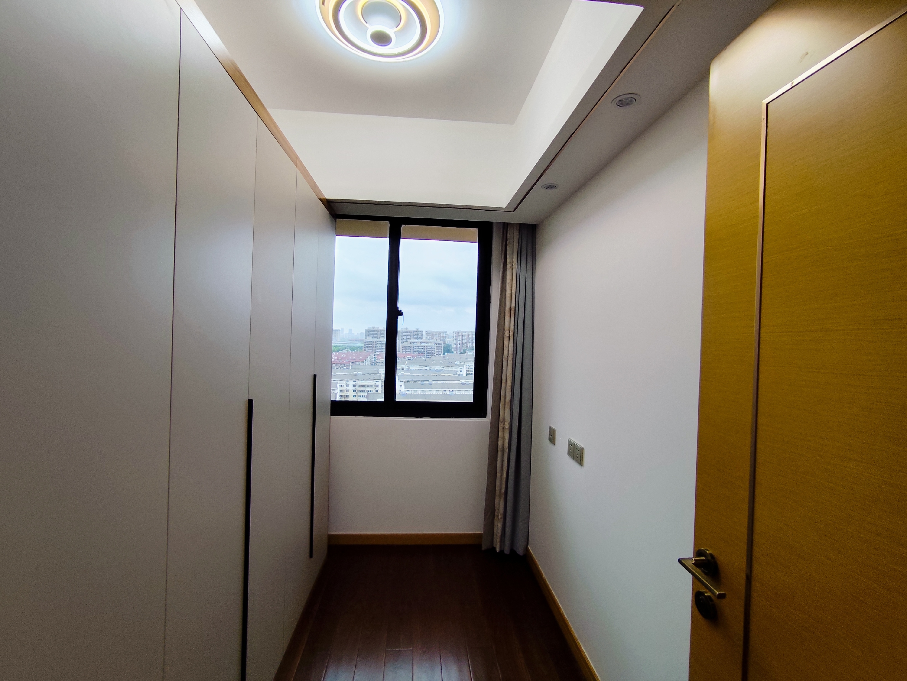 中南世纪花城三期 4室2厅2卫 139.49m&sup2;