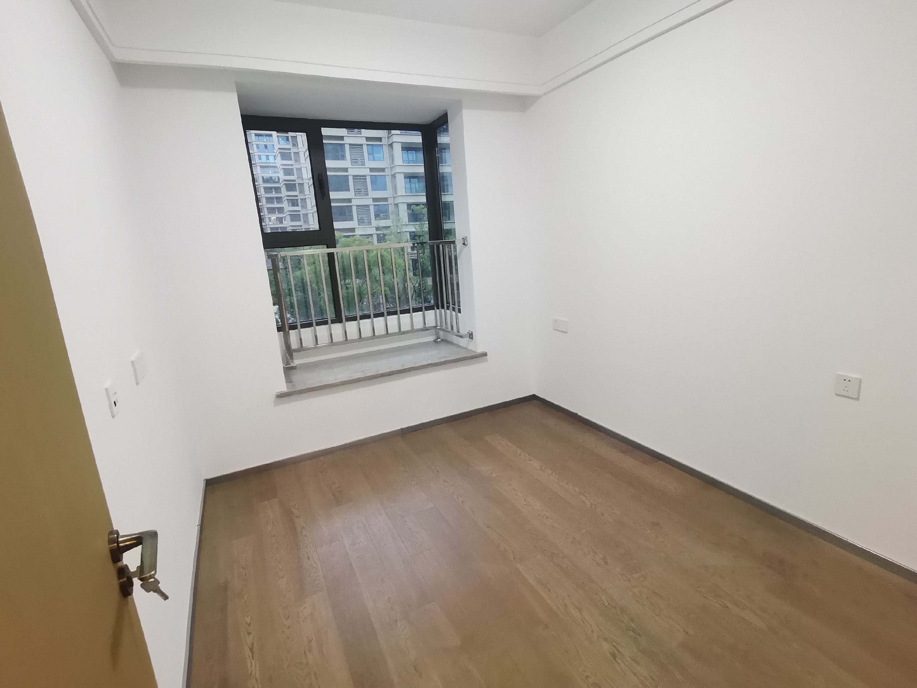 远创宸樾 3室2厅1卫 95m&sup2;