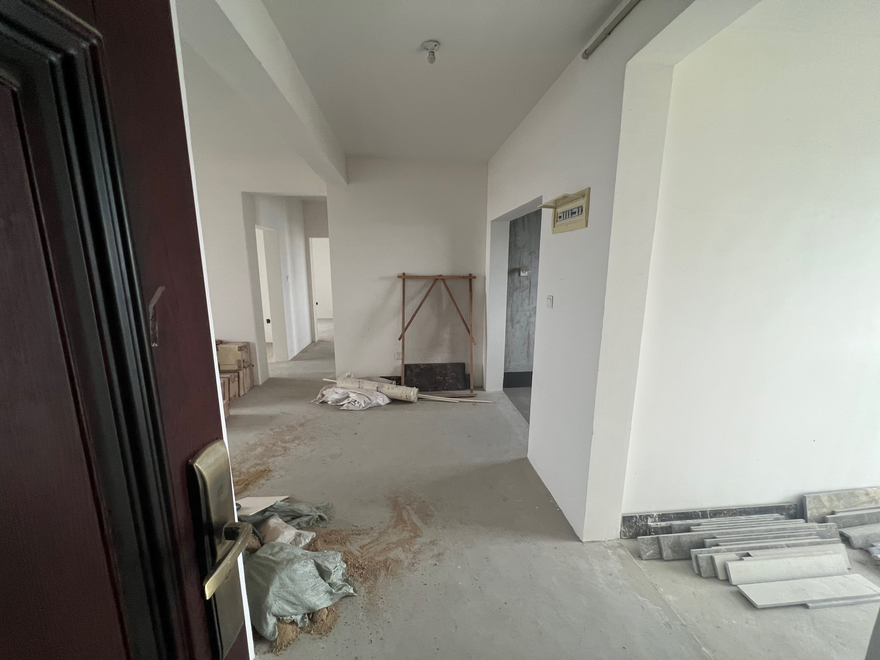 湖滨华庭 3室2厅2卫 120.00m&sup2;