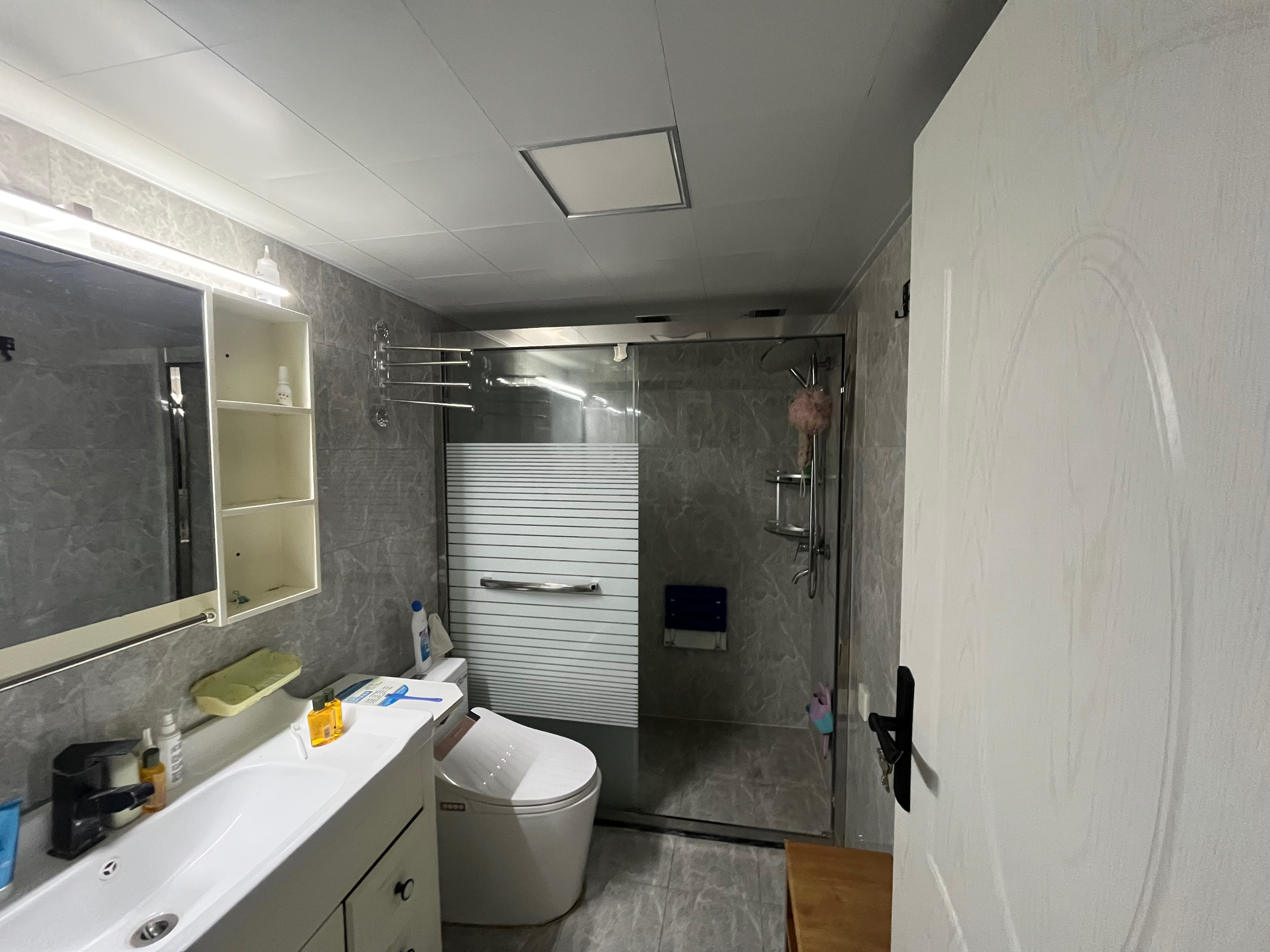 赛格时代广场 2室2厅2卫 50.00m&sup2;