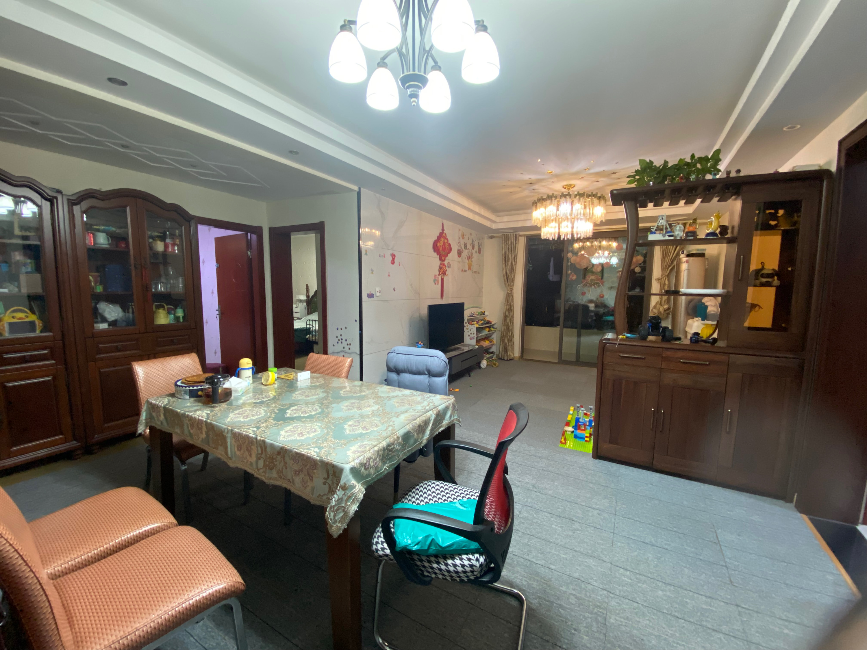 万濠星城 3室2厅2卫 128m²