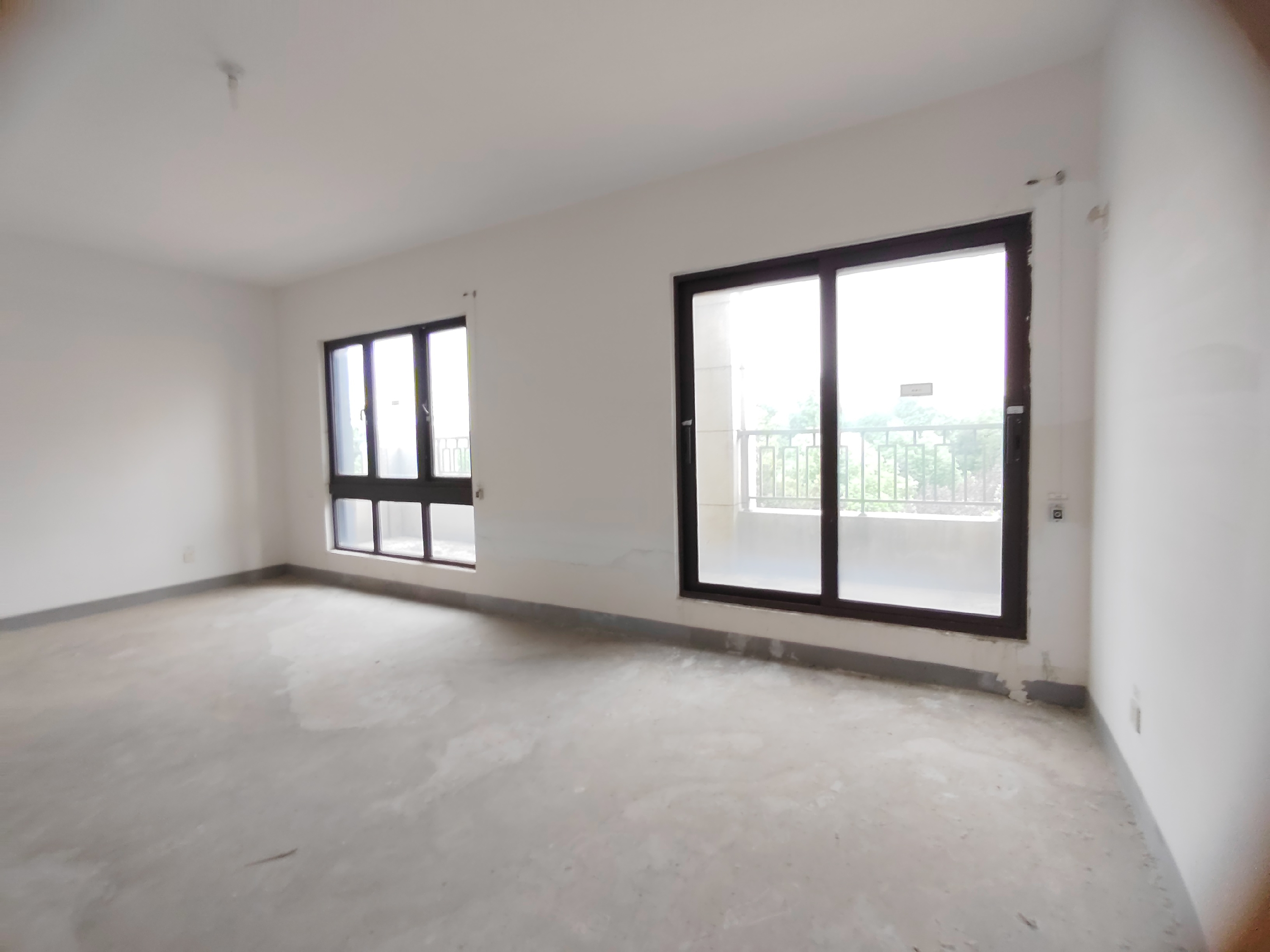 中海上林院 5室2厅1卫 262.79m&sup2;