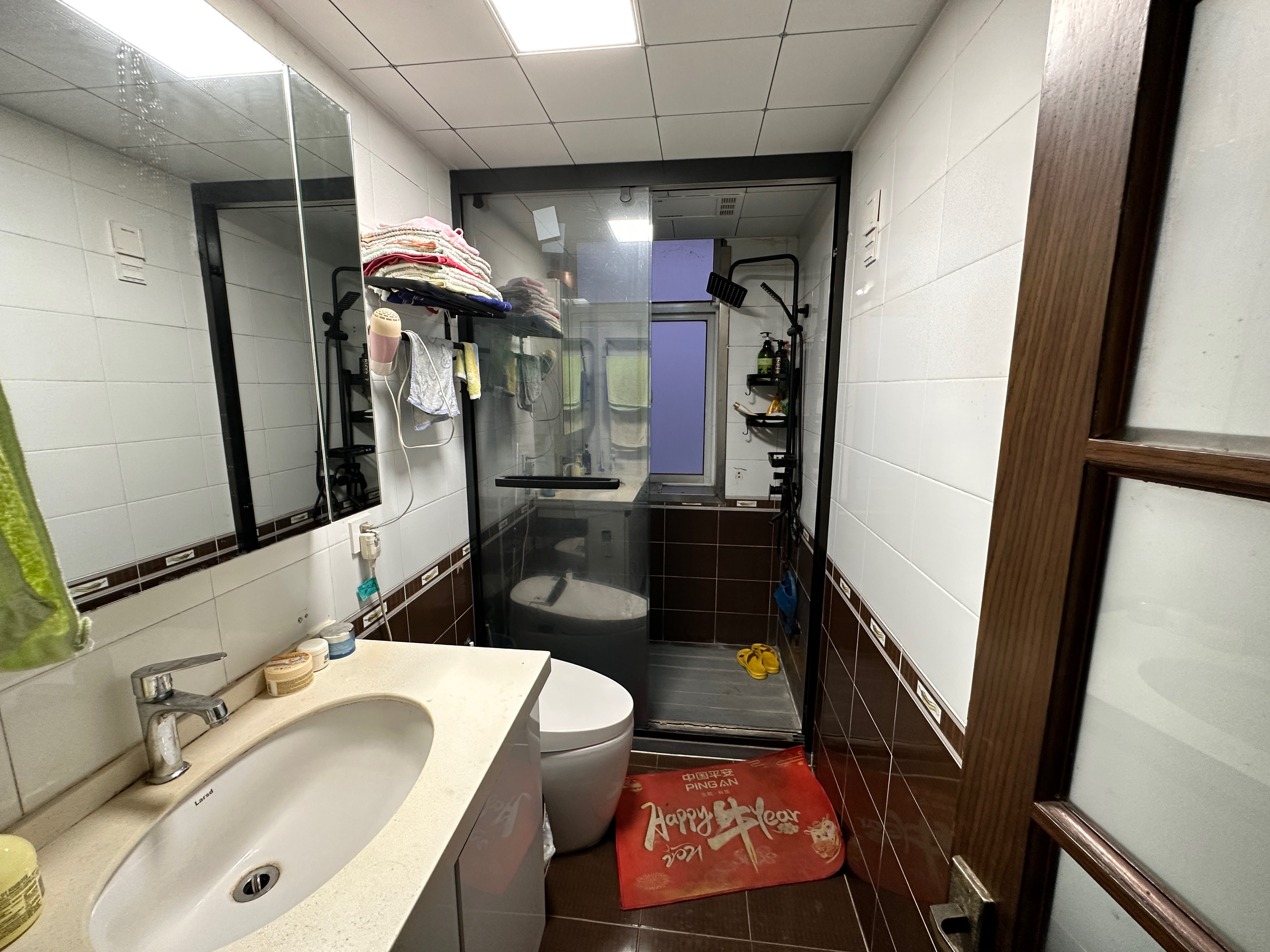 银花苑 6室2厅1卫 111.01m&sup2;