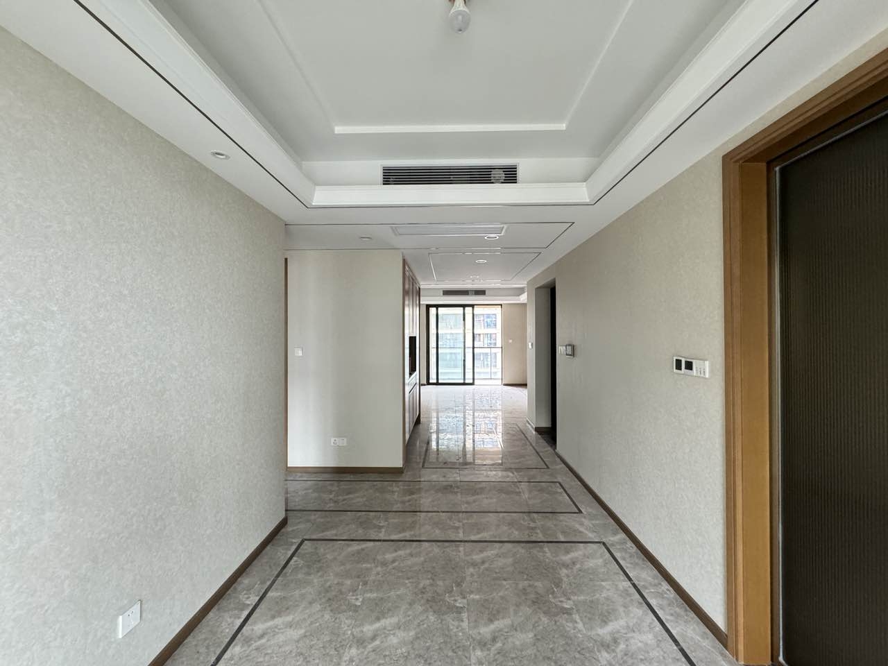 绿城沁园 3室2厅2卫 133m&sup2;