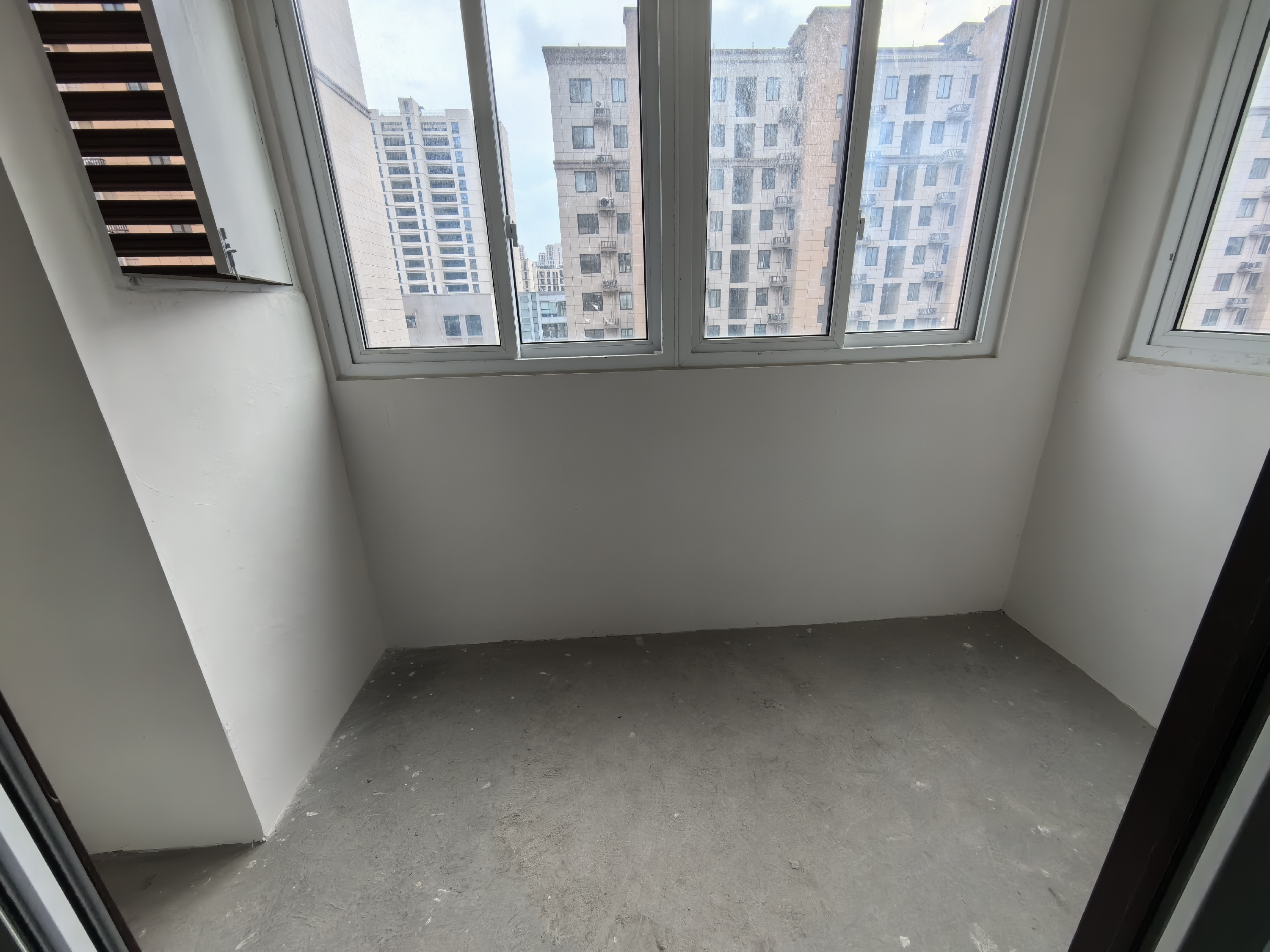 祥麟铭苑 2室2厅1卫 80m&sup2;