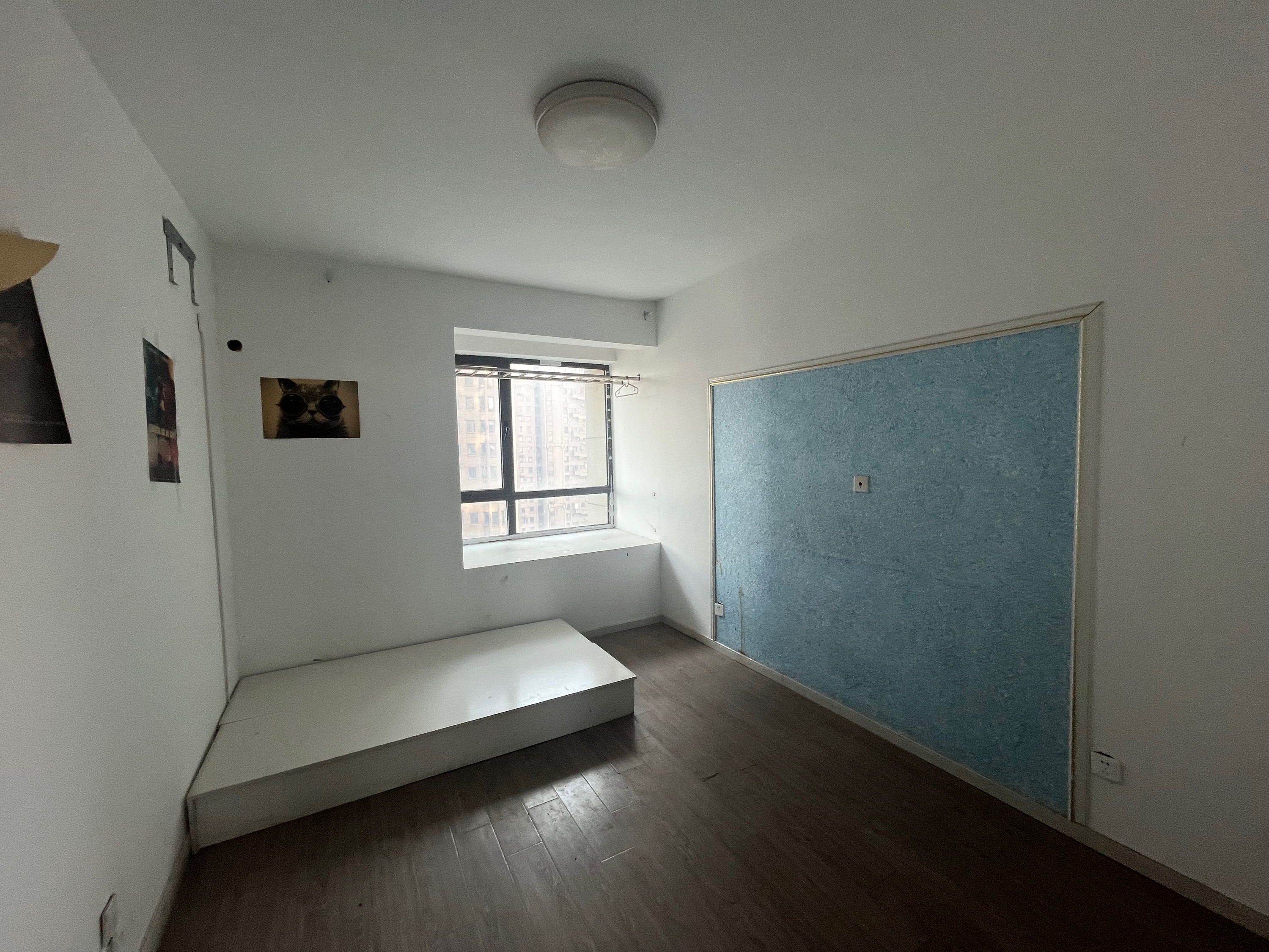 意邦绿墅湾 6室1厅2卫 141.81m²