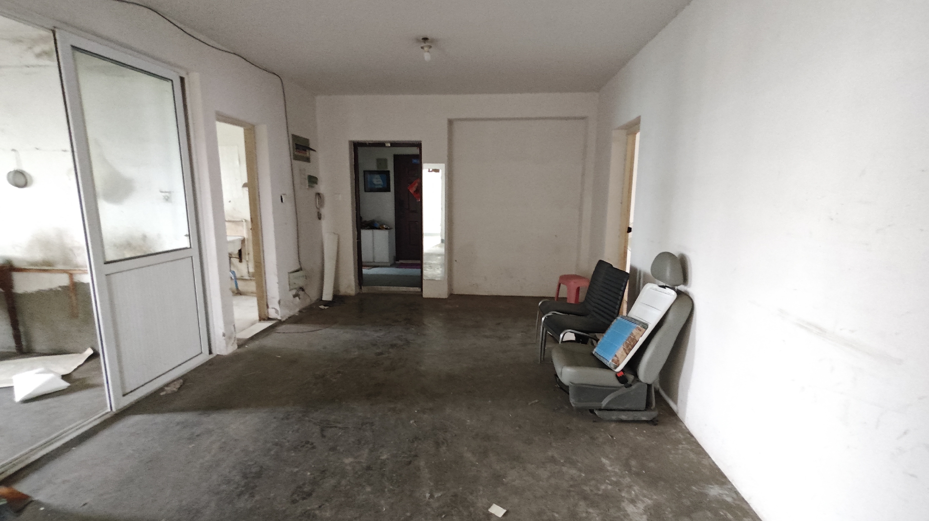 和谐汇景新苑 3室2厅1卫 140m²