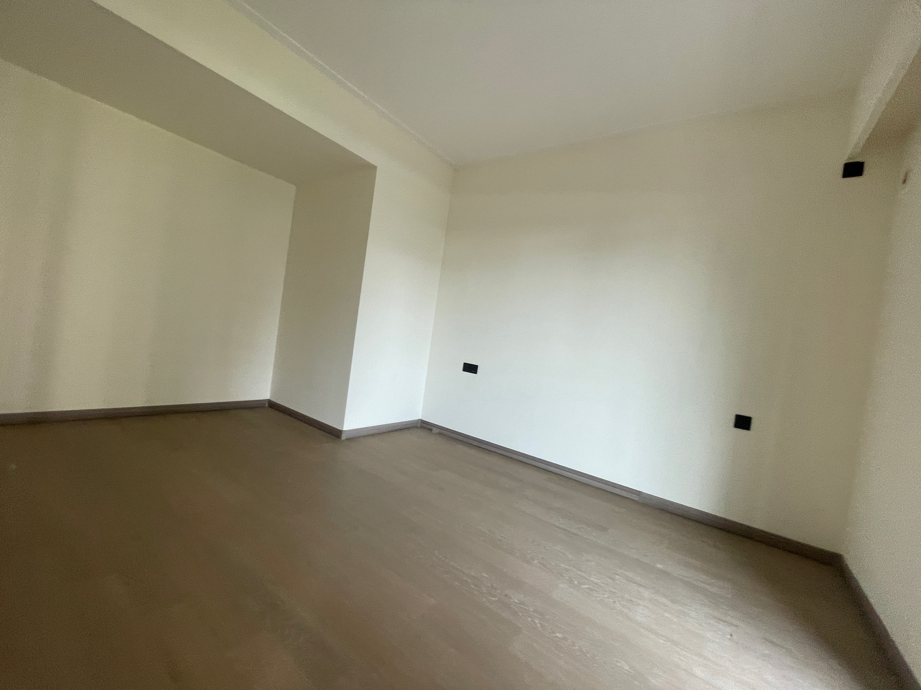湖山源著 3室2厅2卫 127m&sup2;