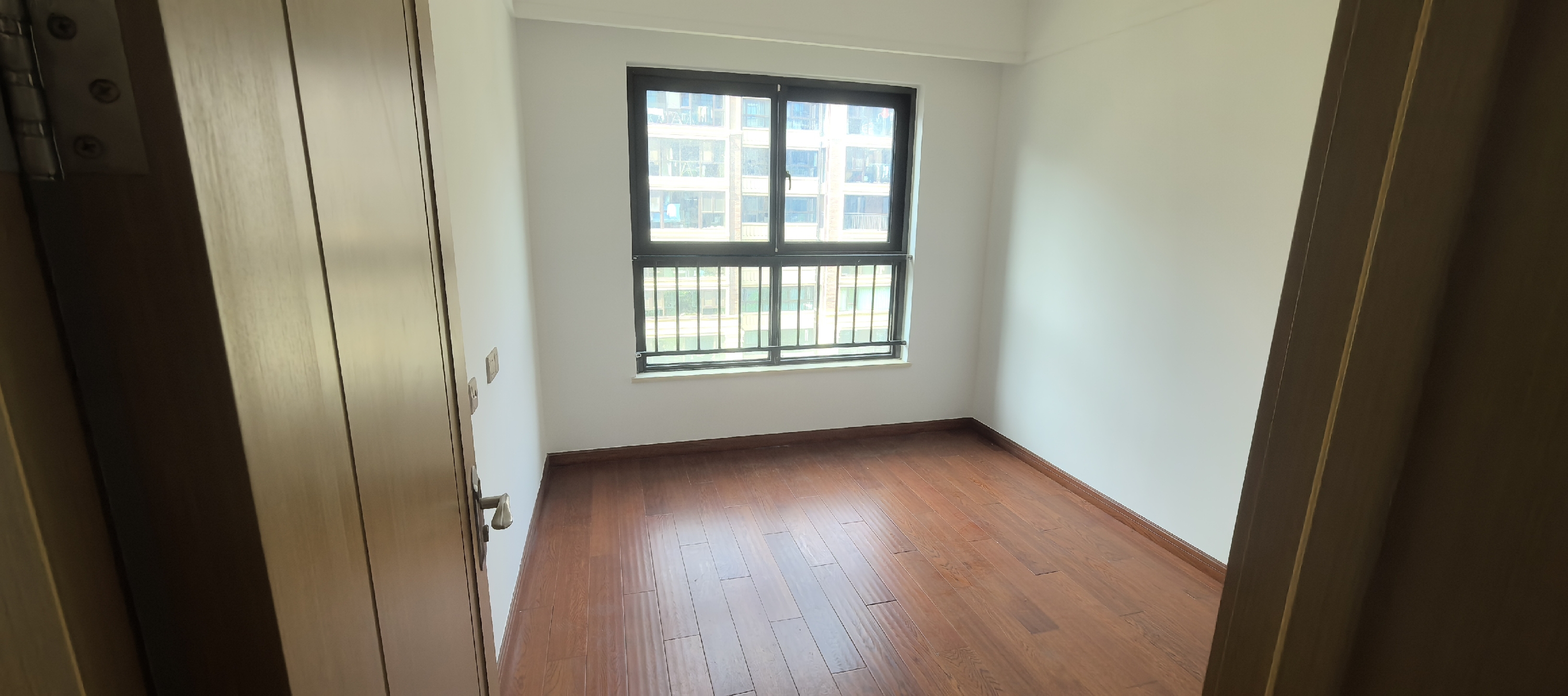 林肯公园 4室2厅2卫 123.37m&sup2;