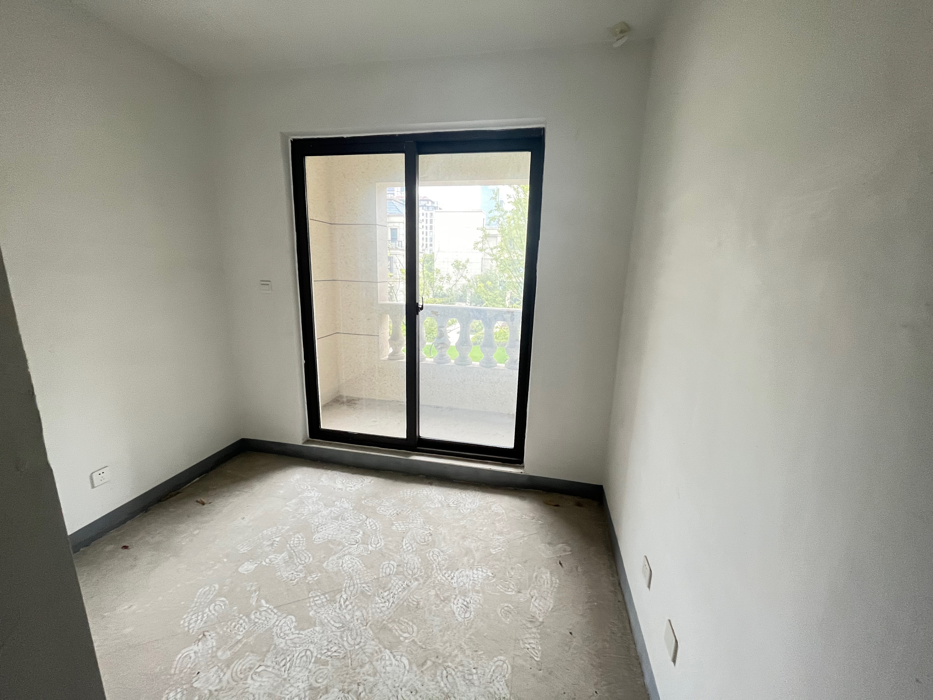 中南熙悦(南通经济技术开发区) 5室2厅3卫 131.00m&sup2;