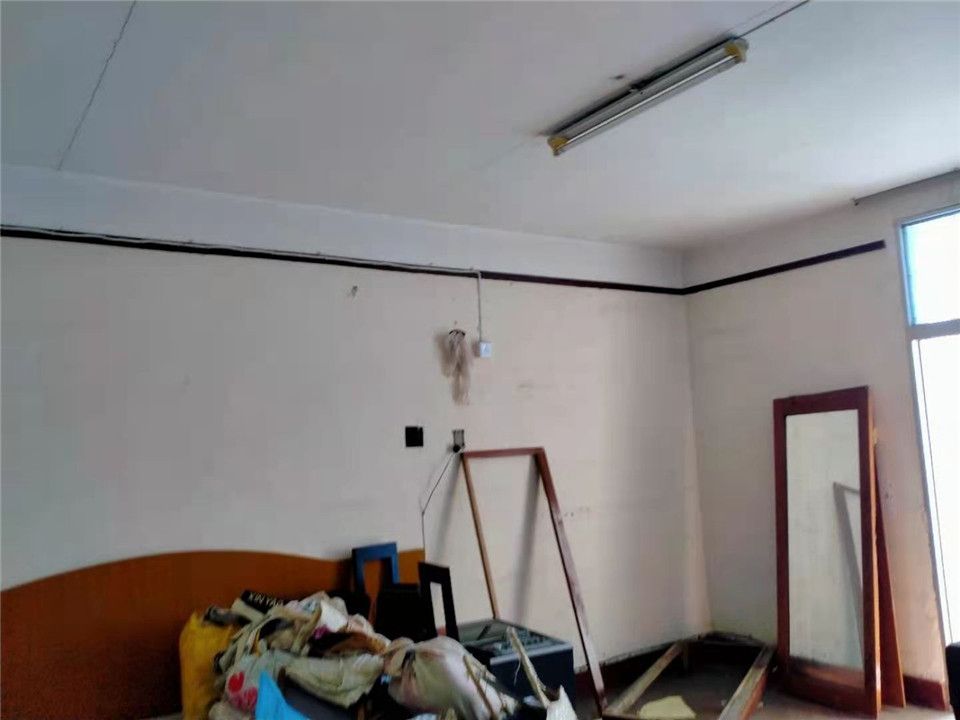 易家桥新村 3室1厅1卫 94.7m&sup2;