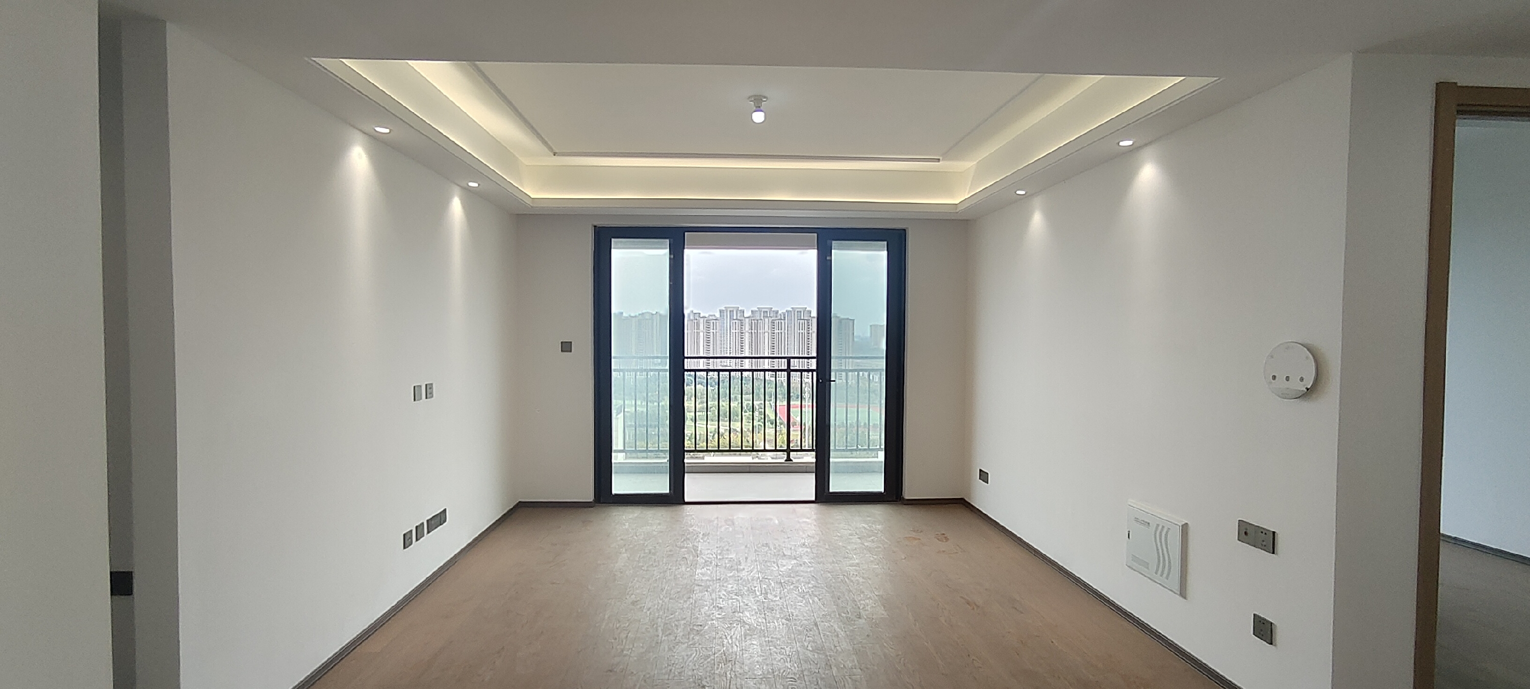 春风南岸东园 4室2厅2卫 141m&sup2;
