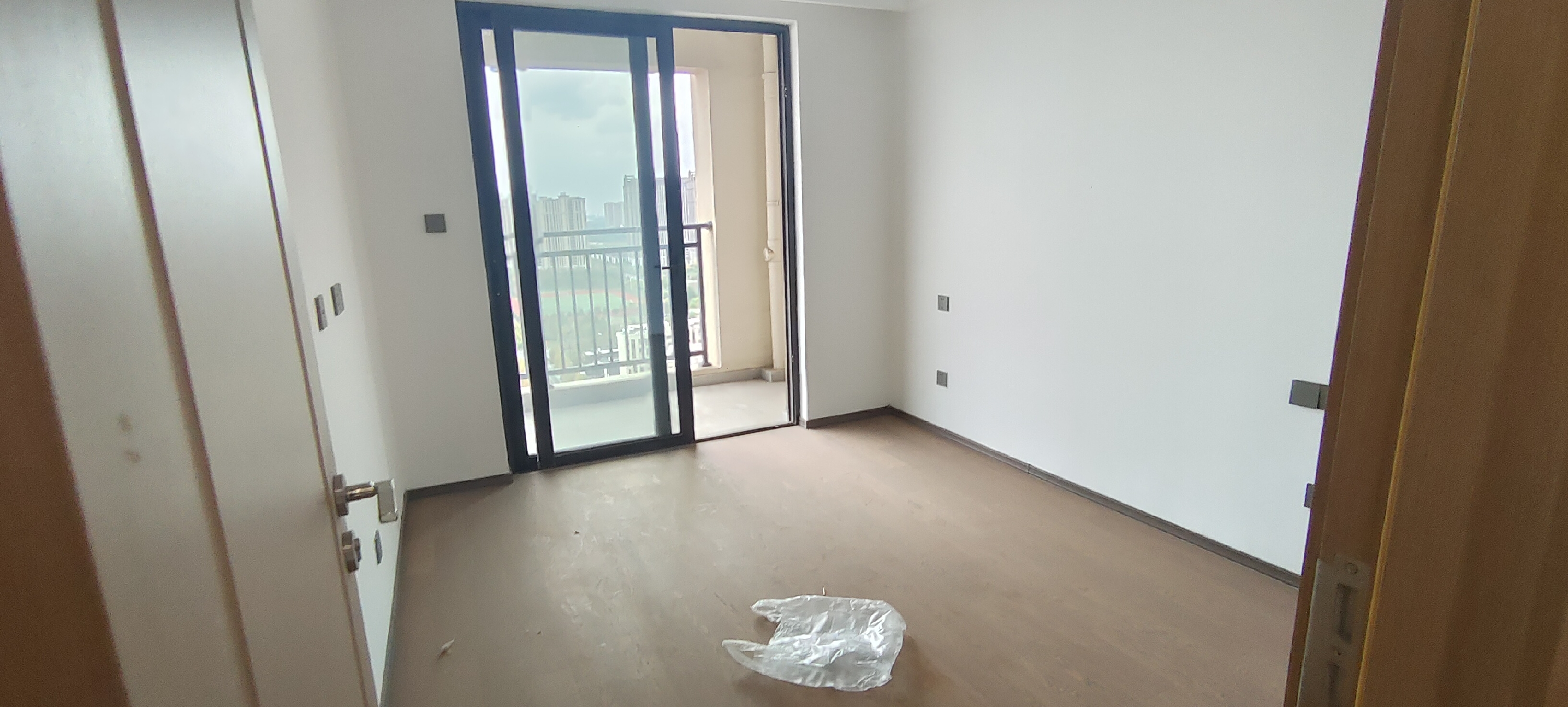 春风南岸东园 4室2厅2卫 141m&sup2;