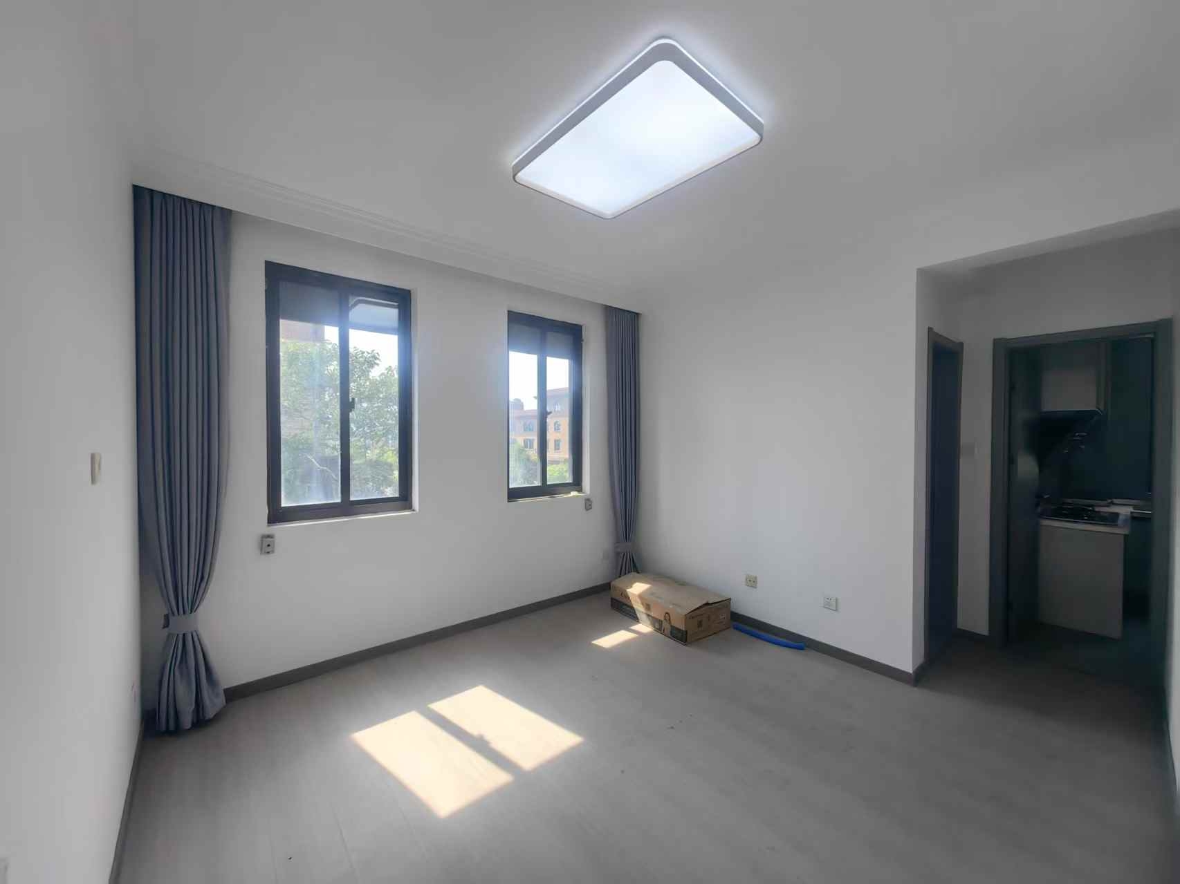 中桥名邸 2室1厅1卫 82m&sup2;