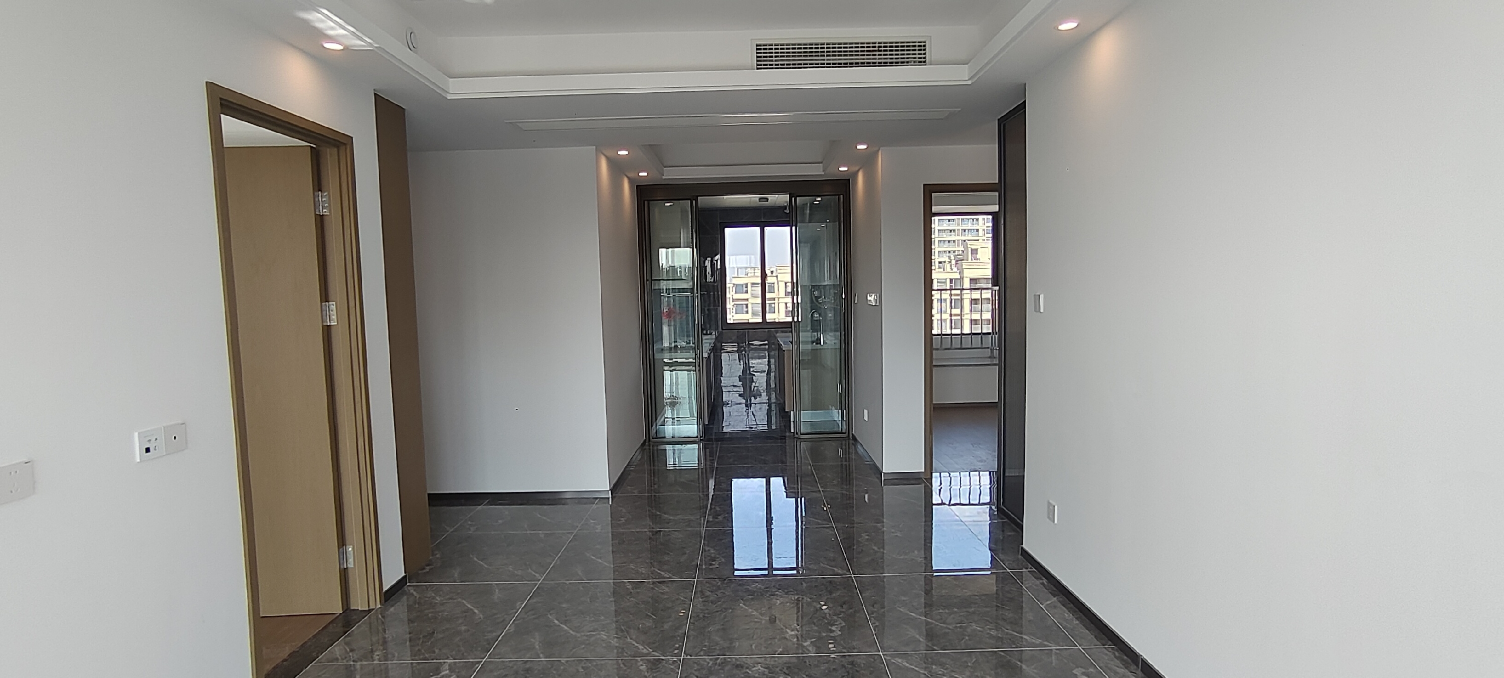 远创宸樾 3室2厅1卫 99.45m&sup2;