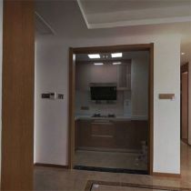 林肯公园 3室2厅1卫 92m&sup2;
