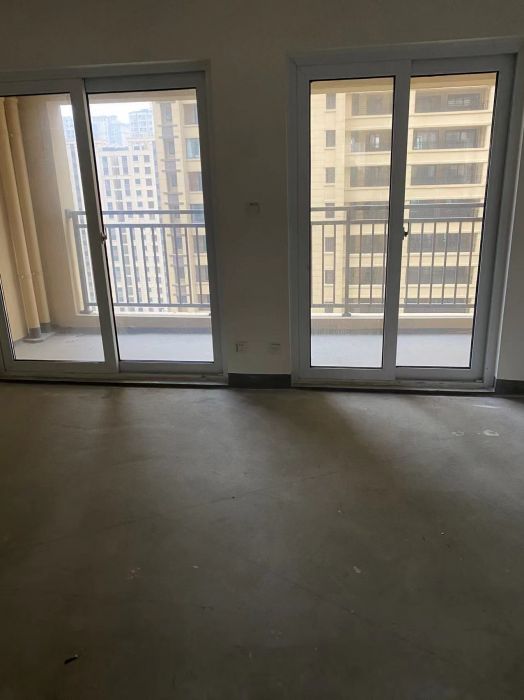 世茂九龙庭 3室2厅1卫 92m&sup2;