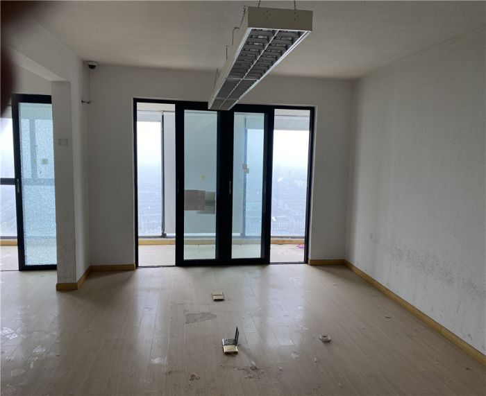 七星花园 4室2厅3卫 186m&sup2;