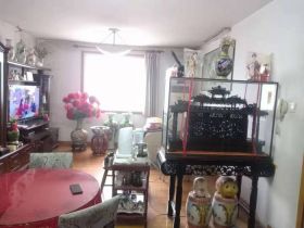 郭里园 3室2厅1卫 132m&sup2;