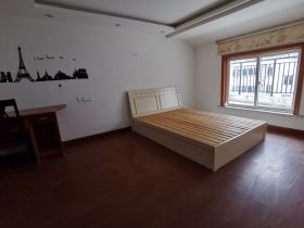 世纪东城 1室厅卫 124m&sup2;