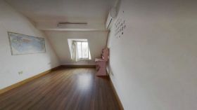阳光花园 4室3厅2卫 161.05m&sup2;