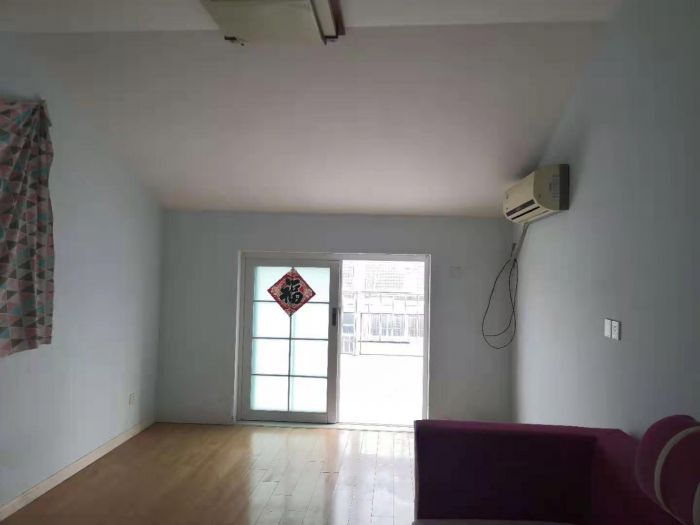 越江新村 3室1厅1卫 138m&sup2;
