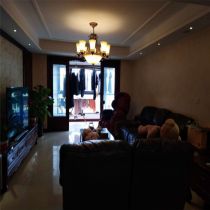 中港城皇家公寓 4室2厅2卫 162m&sup2;