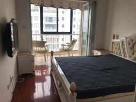 七星花园 3室2厅2卫 144m&sup2;