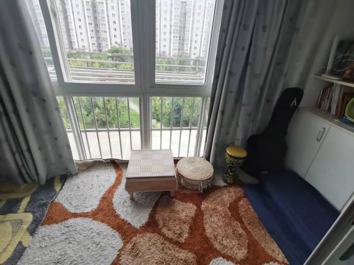 新港花苑 4室2厅2卫 106.5m&sup2;